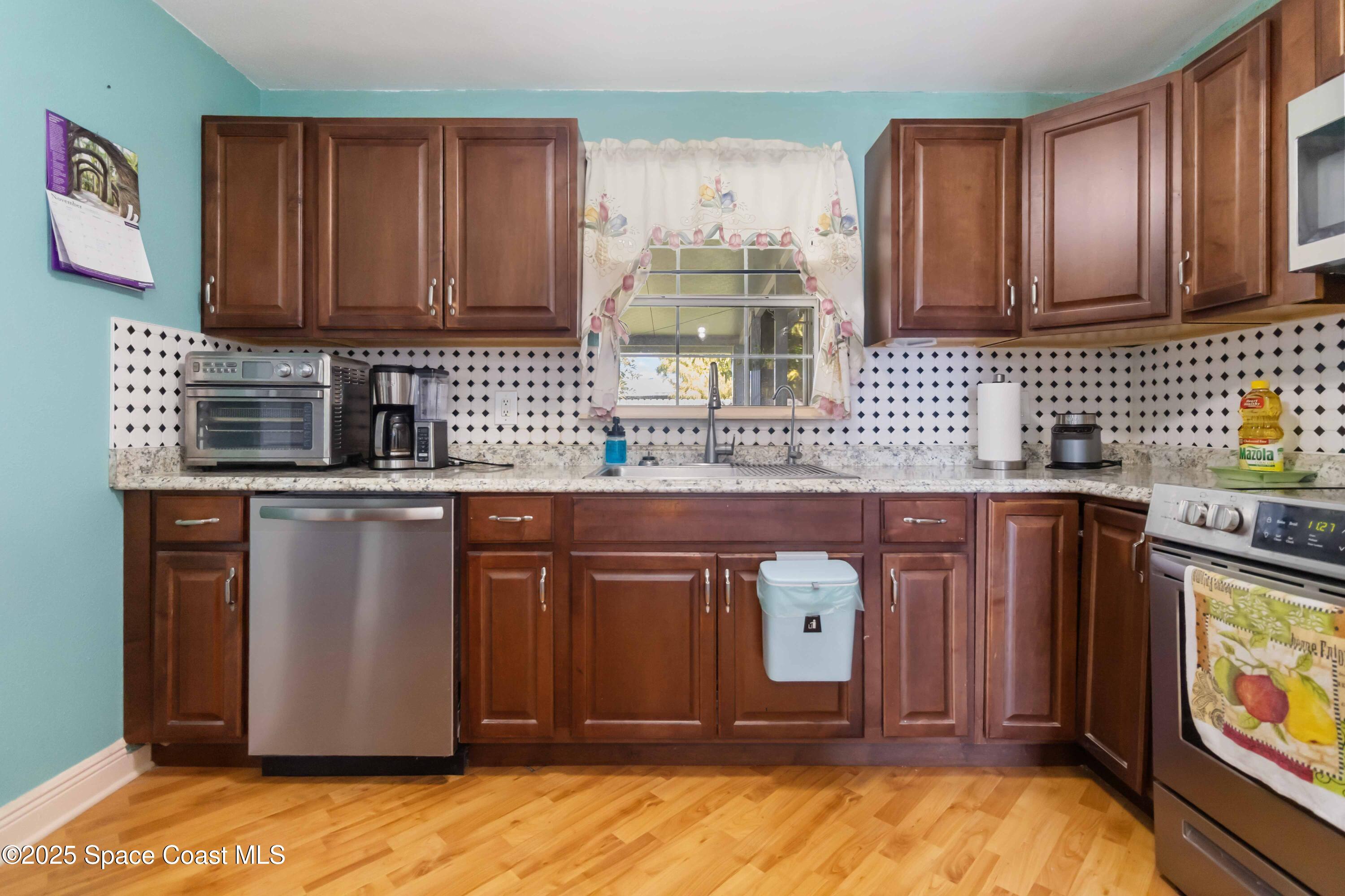 1500 Thoreau Street