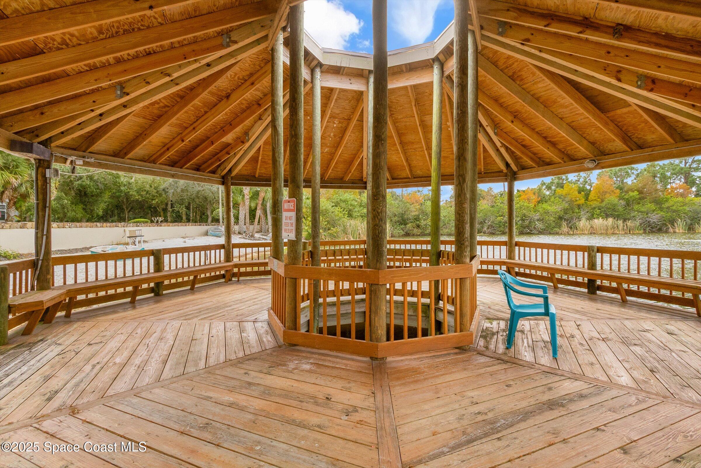 104 Woodsmill Boulevard 20