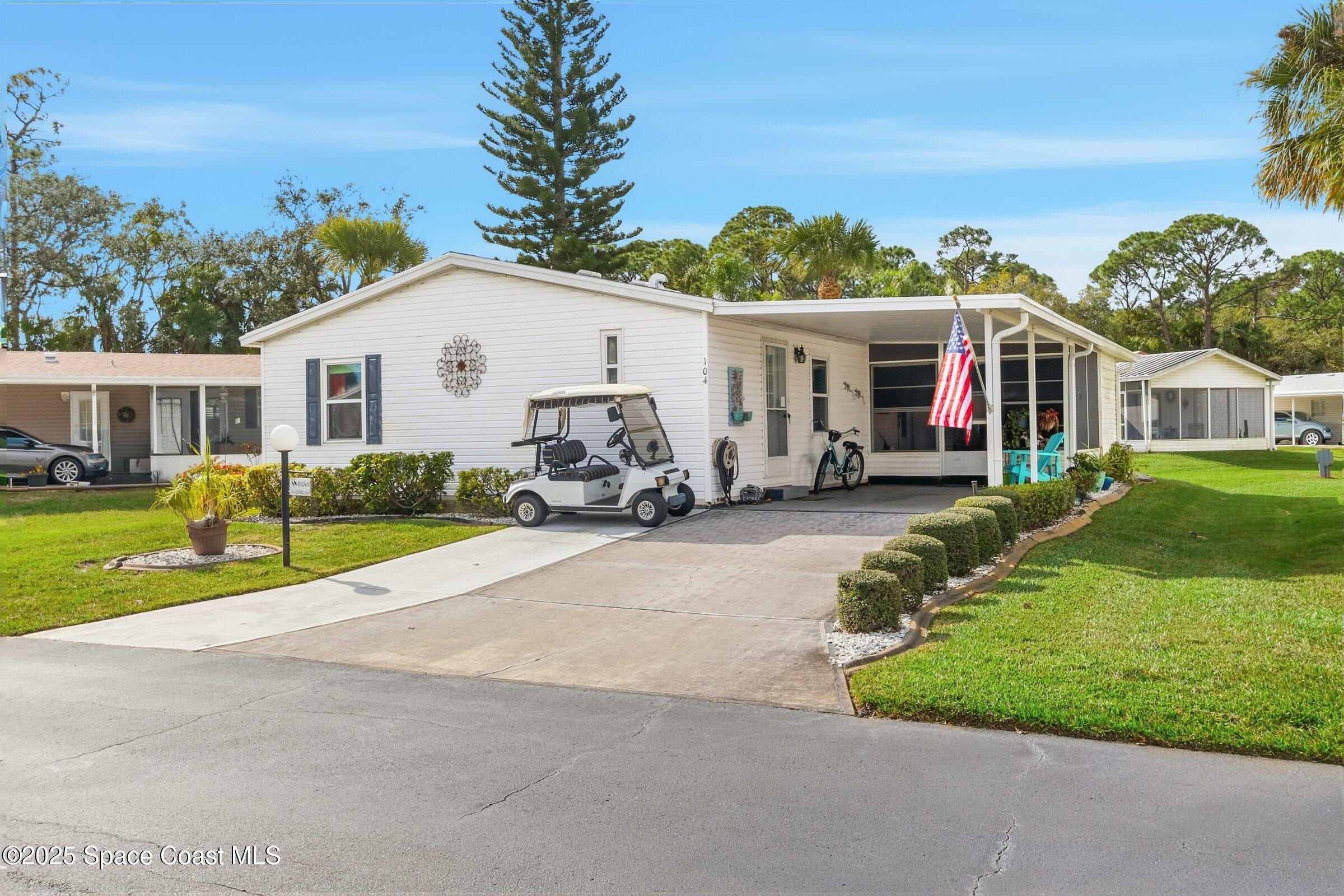 104 Woodsmill Boulevard 20