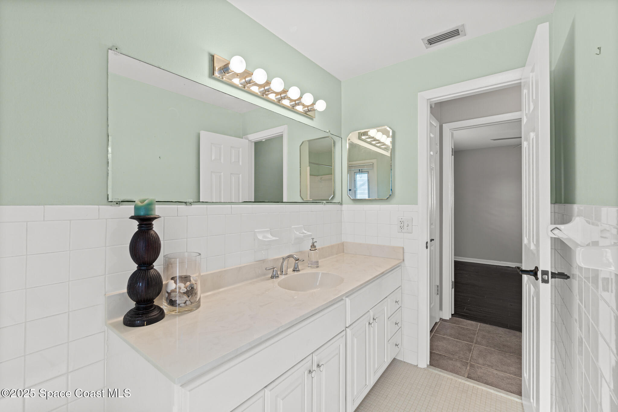 1765 Canal Court