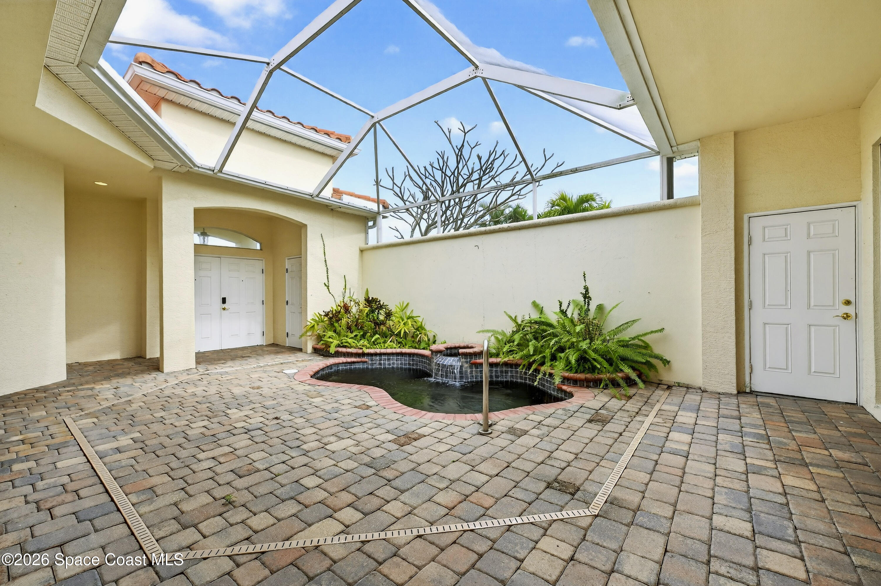 8652 Villanova Drive 1001