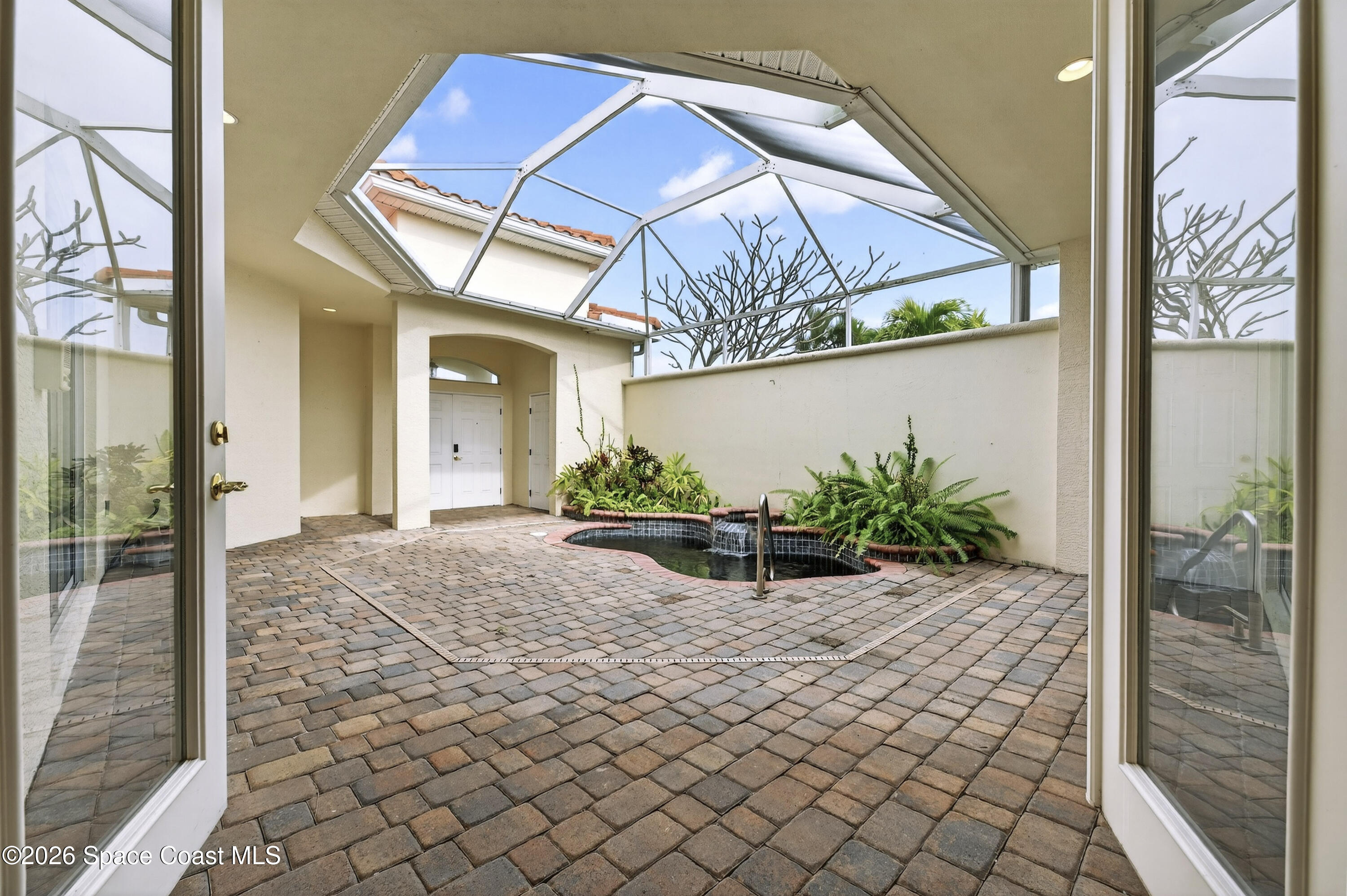 8652 Villanova Drive 1001