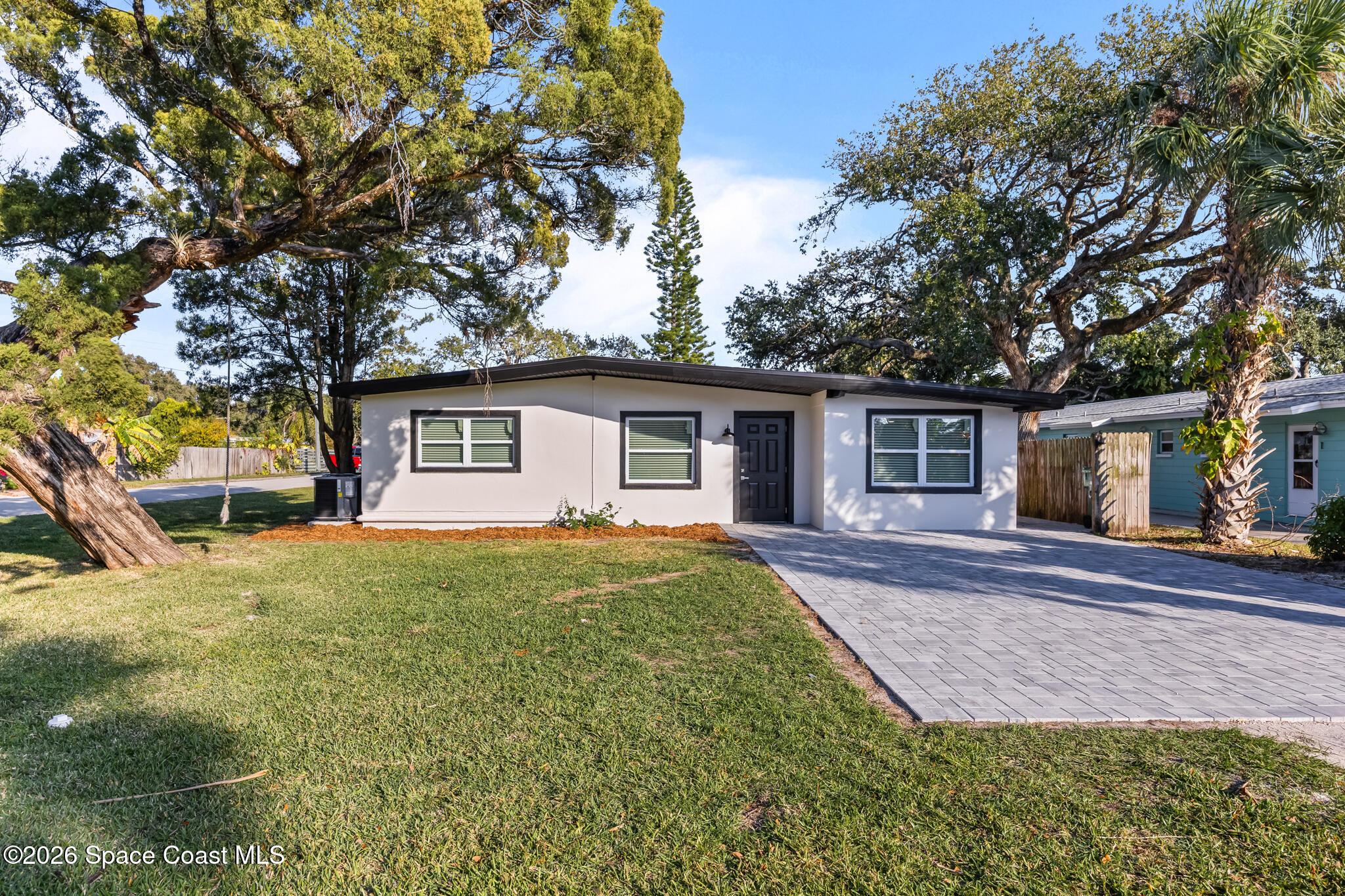 199 Oak Avenue