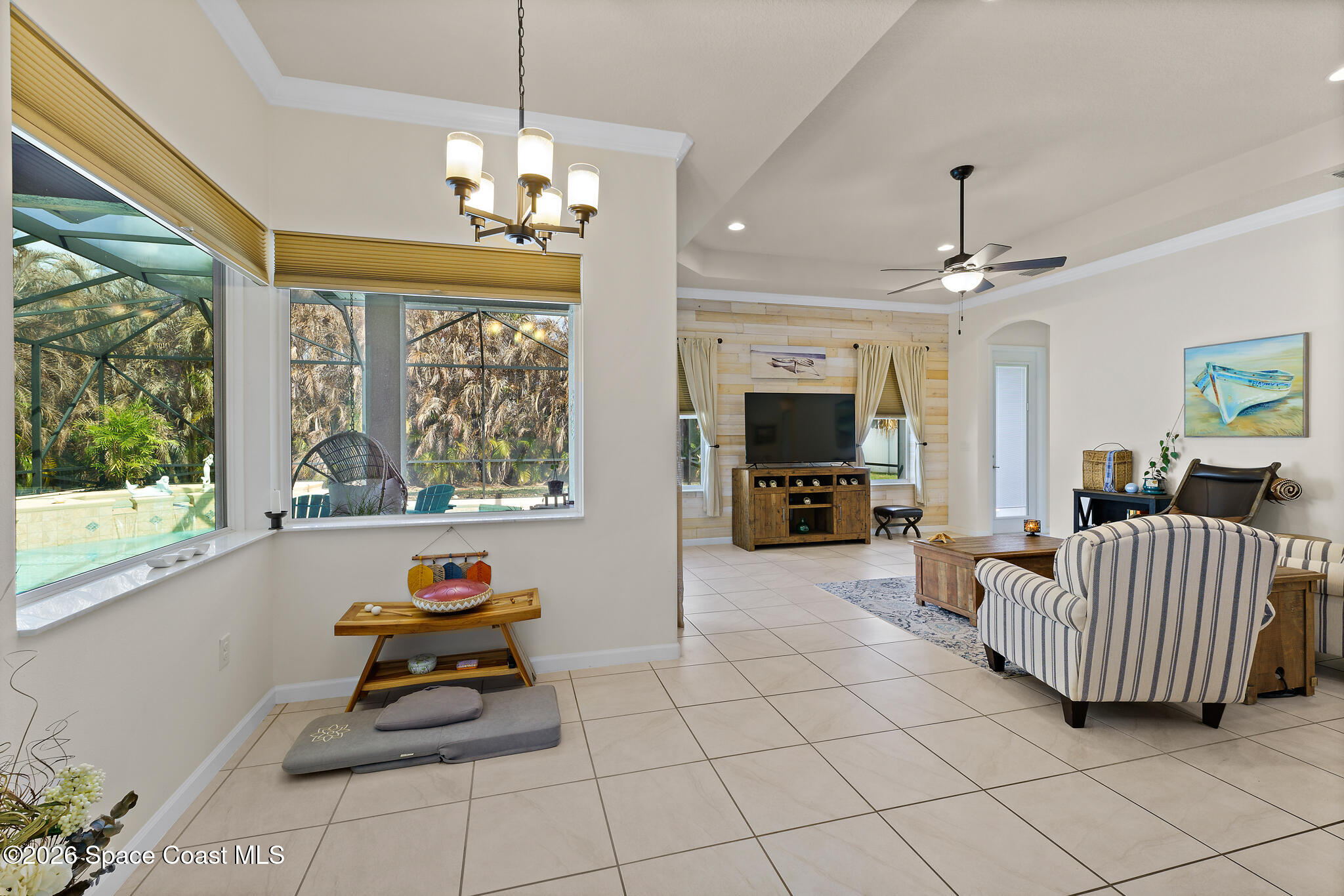 111 Via Catalano Court NE