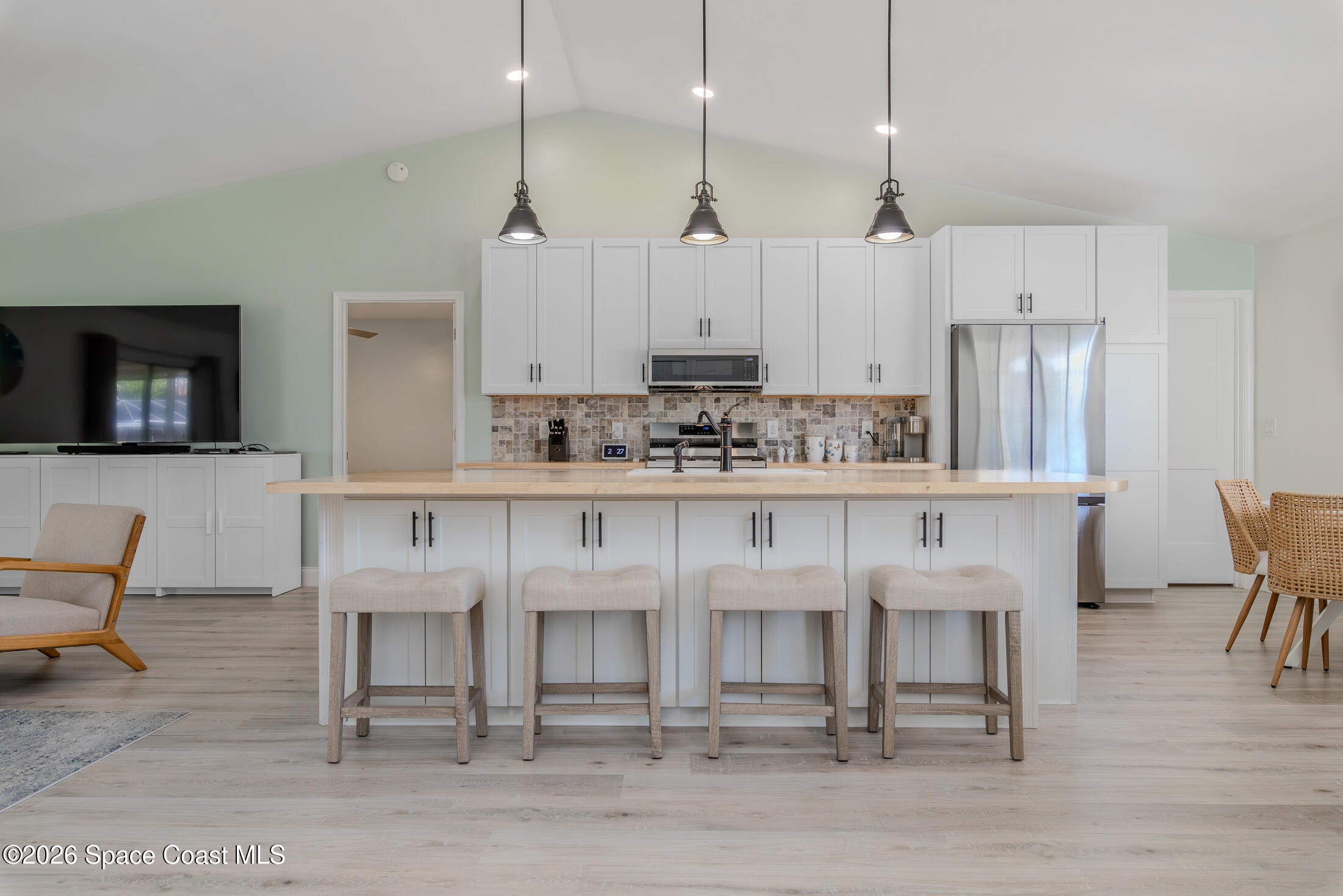 116 Oak Lake Road