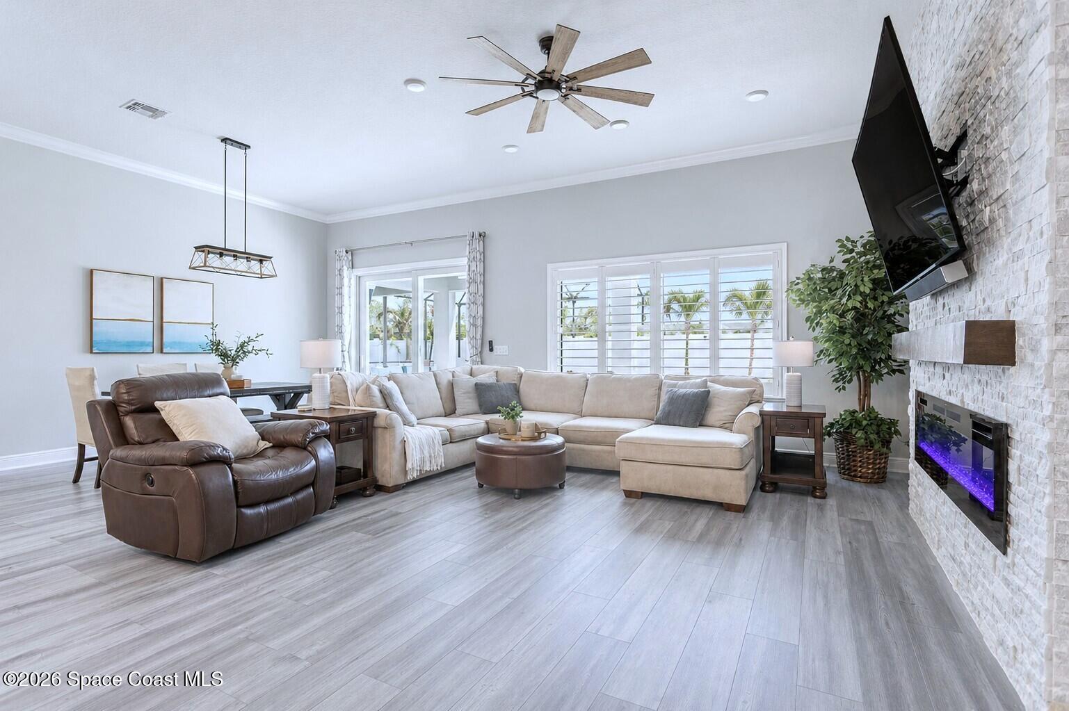4695 Hebron Drive