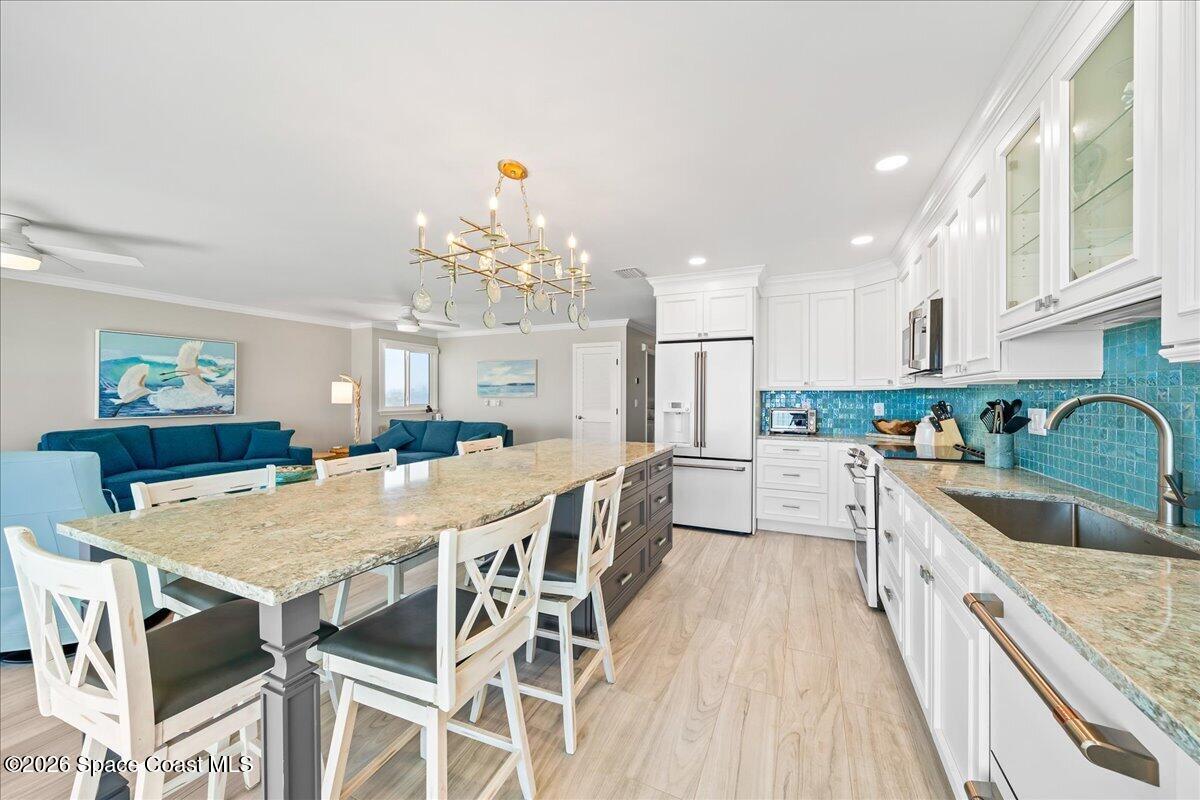 7135 S Highway A1a D