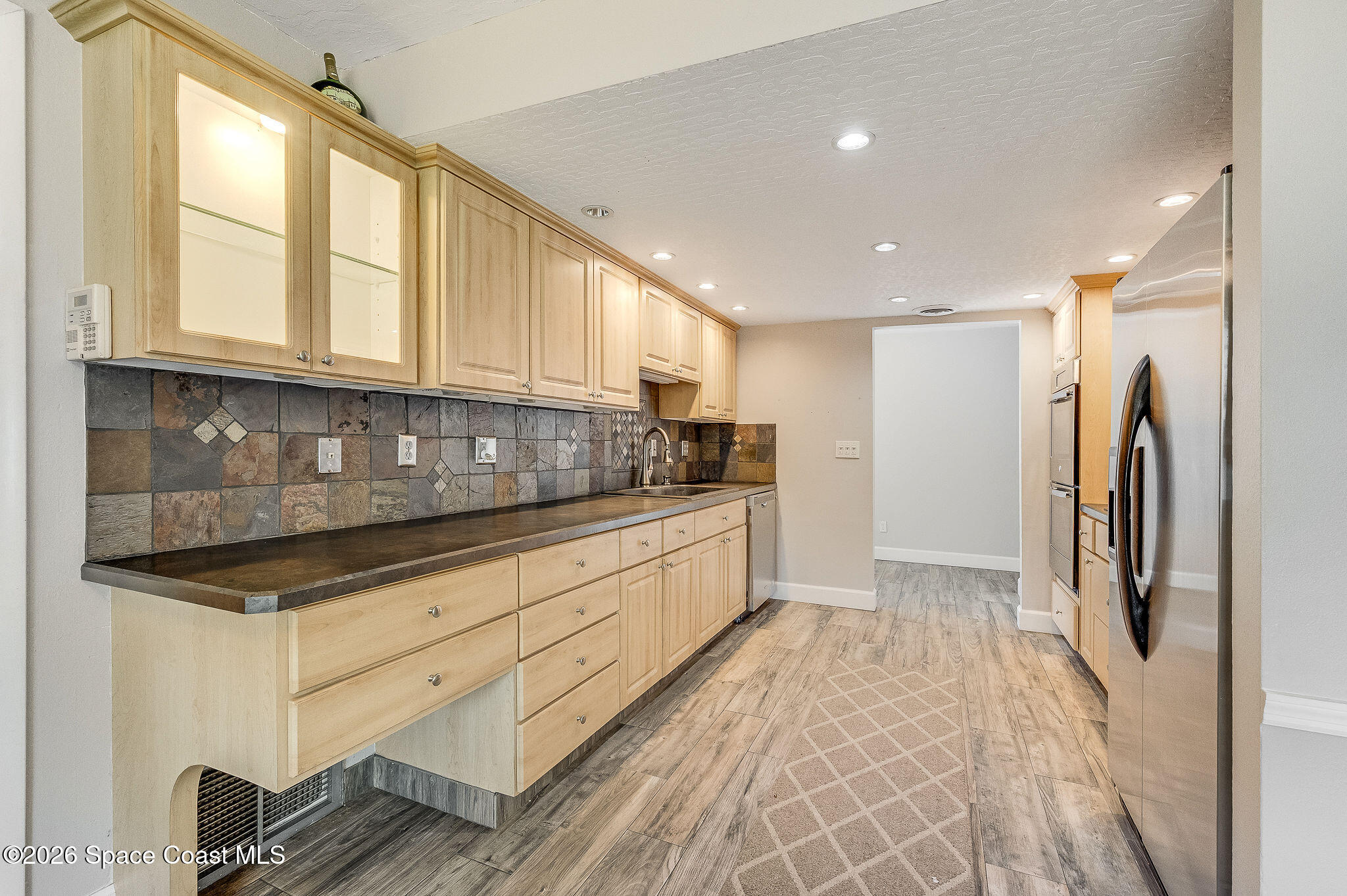 3130 Ellis Drive