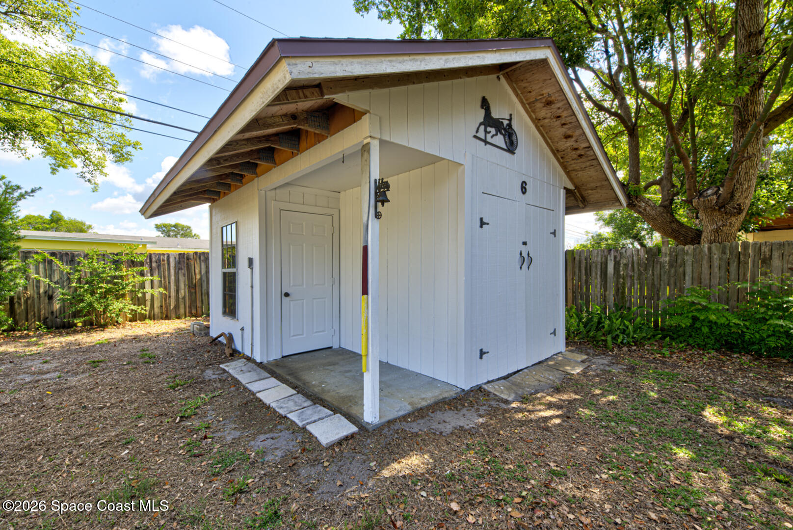 990 Hibiscus Street