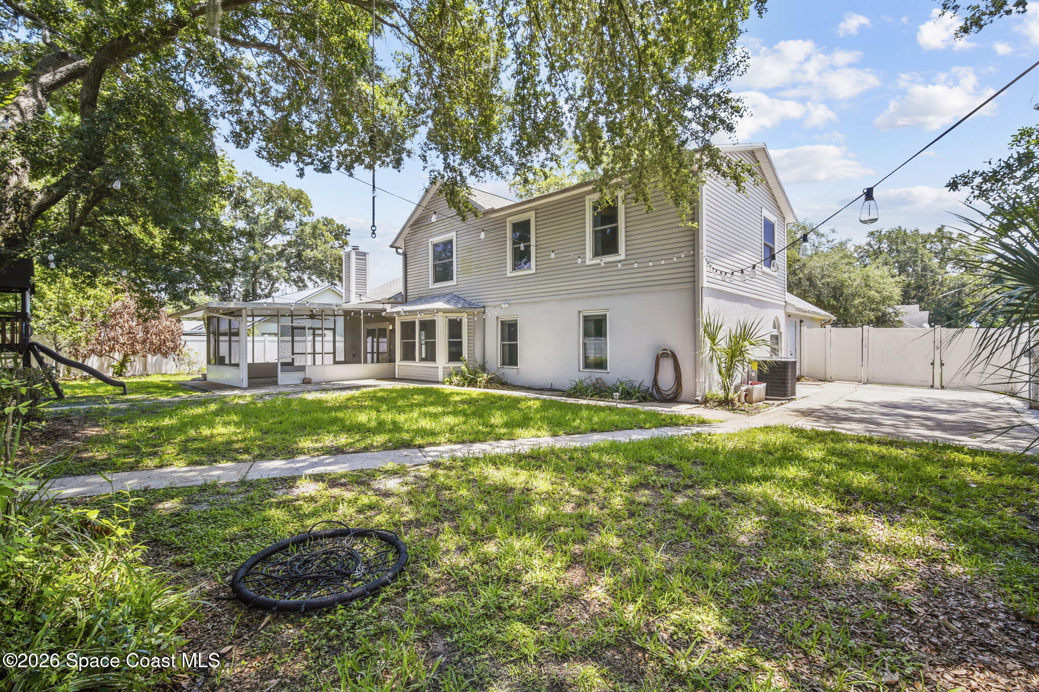 4390 Pondapple Drive