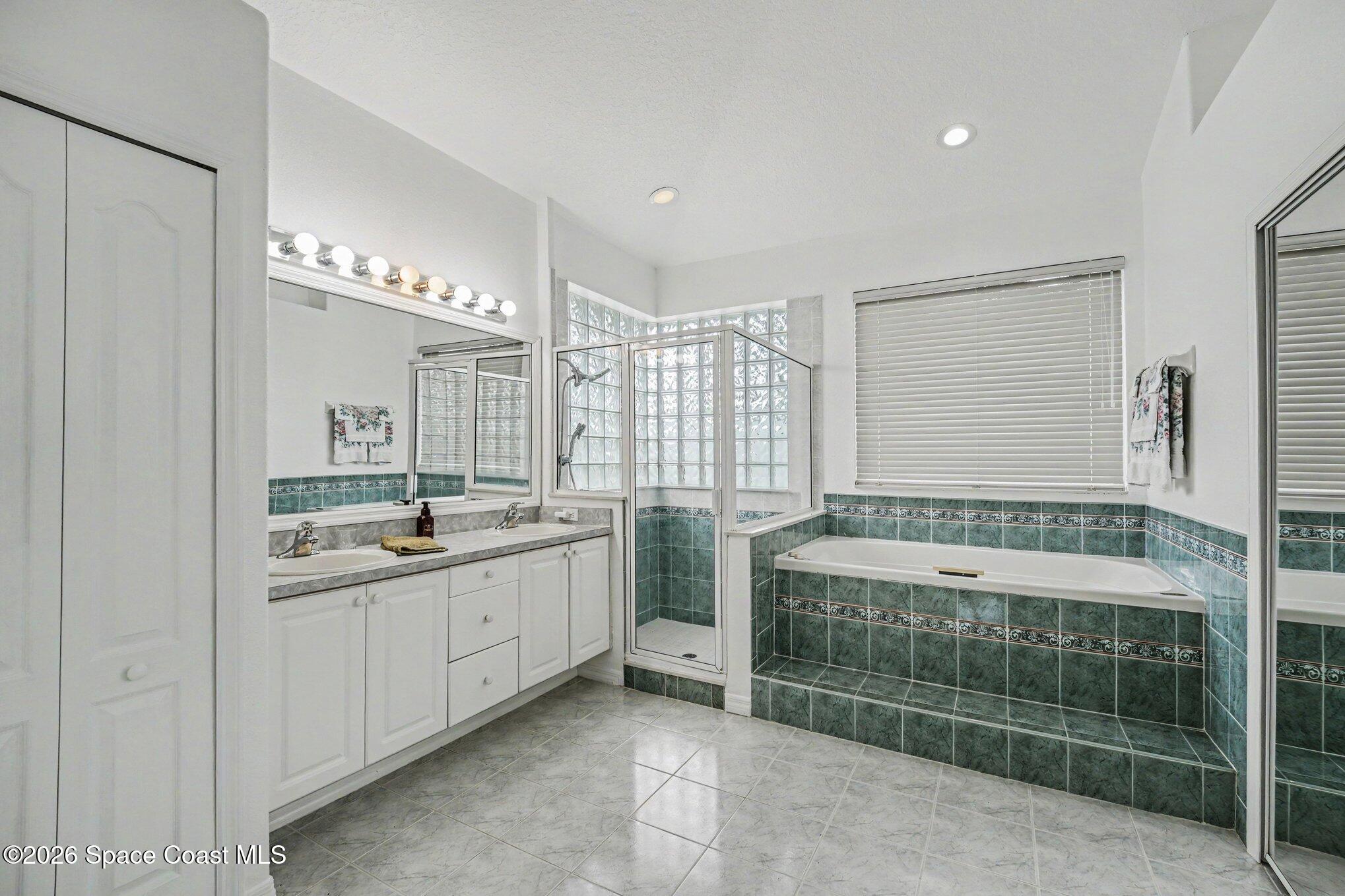 4024 Sand Ridge Drive