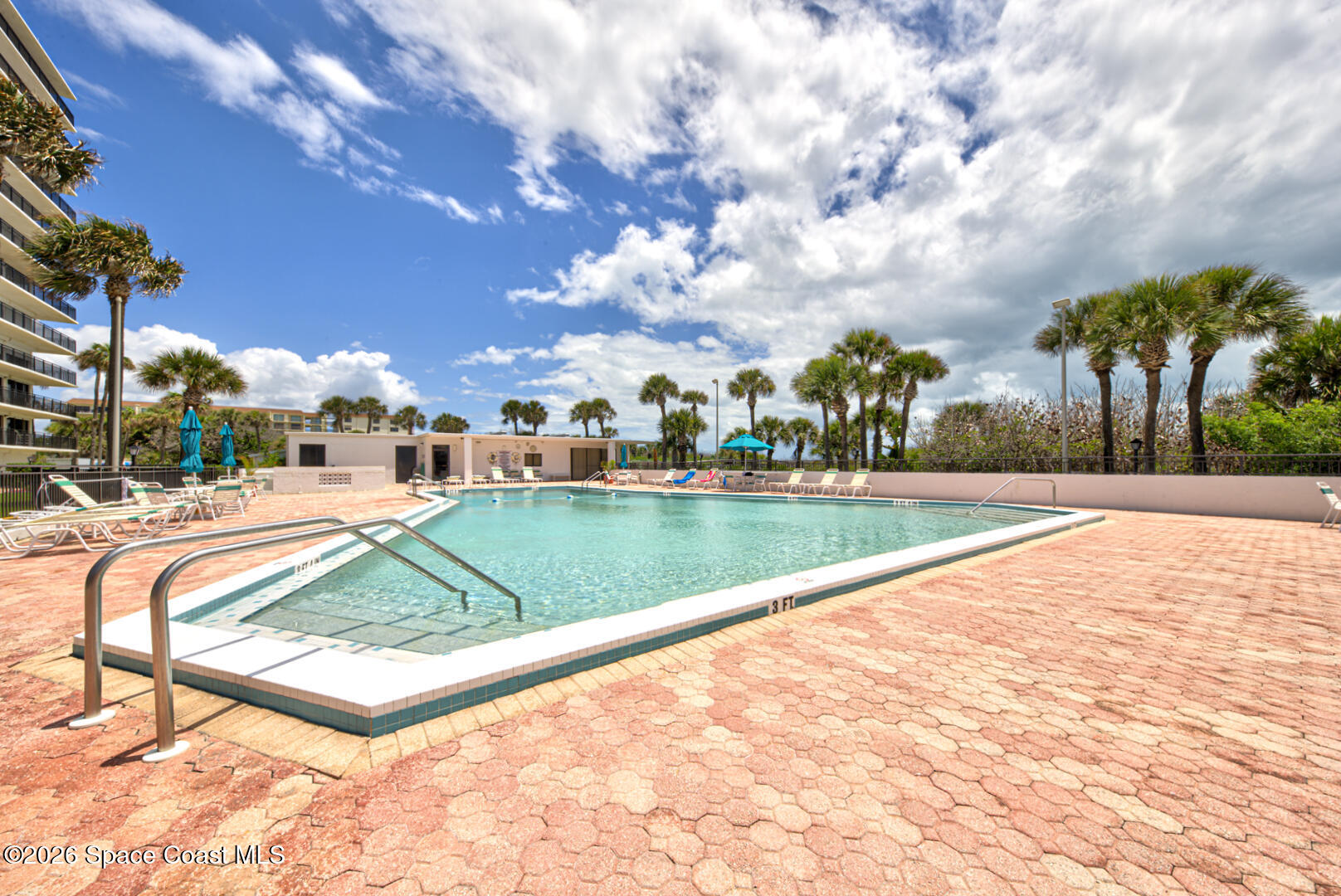 2100 N Atlantic Avenue 405