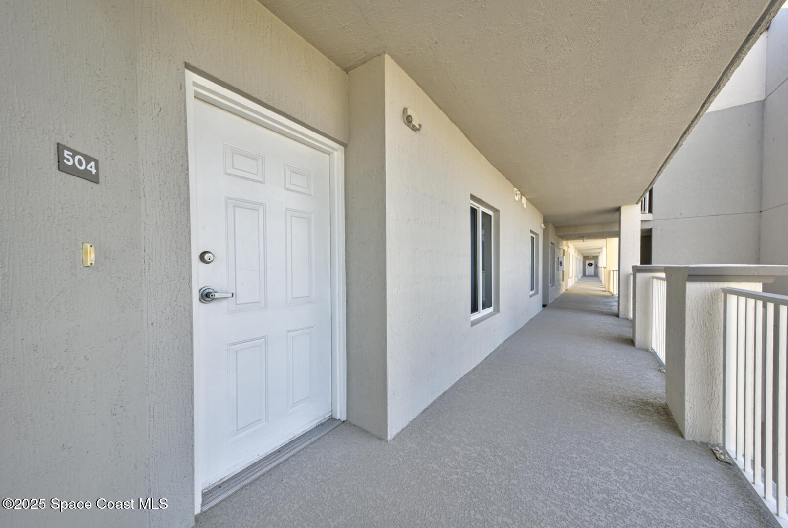 1805 Riverside Drive 504