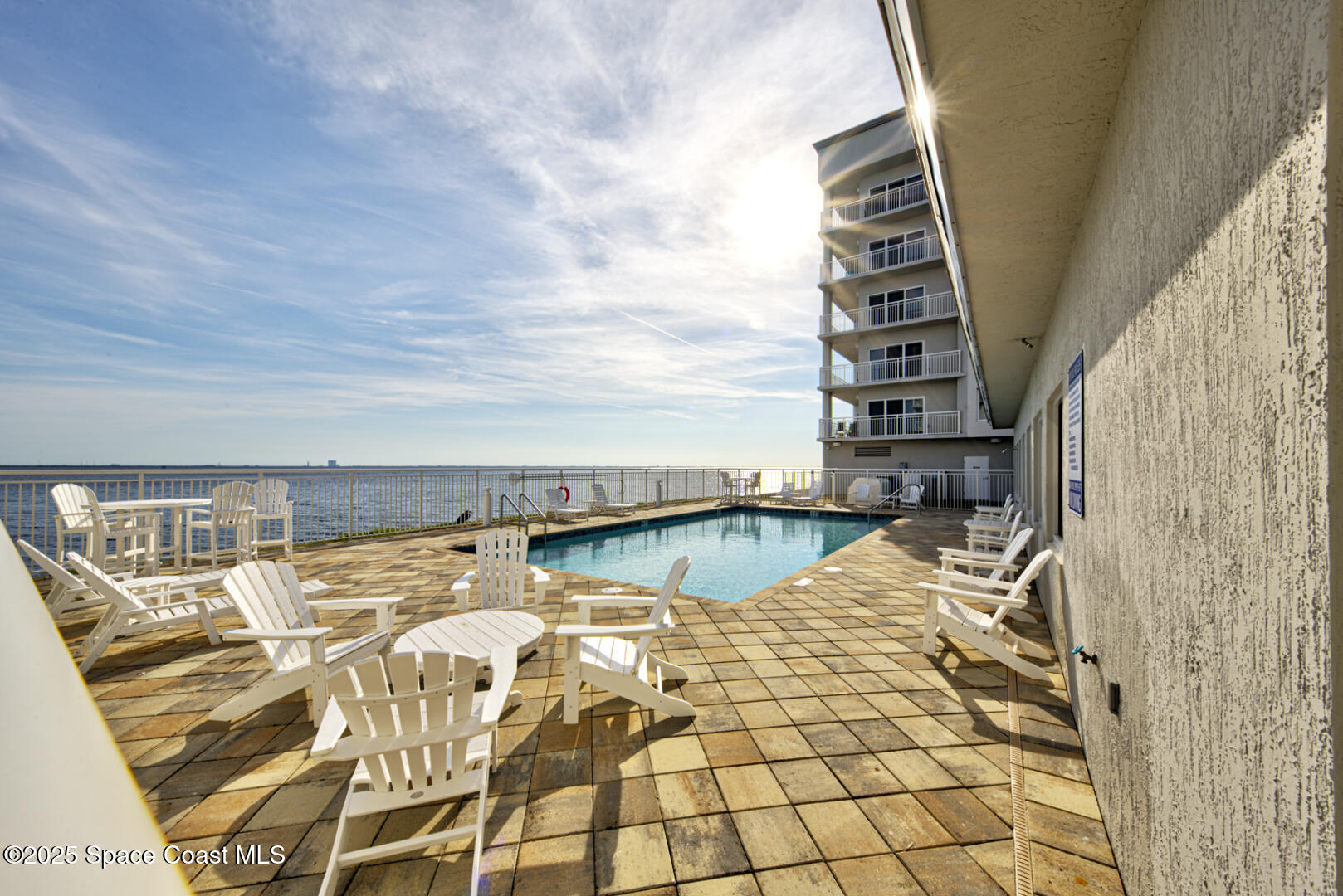 1805 Riverside Drive 504