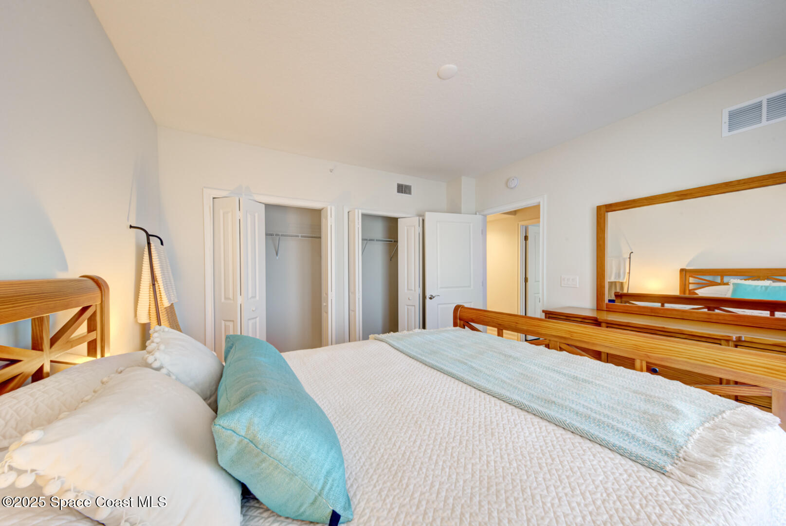 1805 Riverside Drive 504