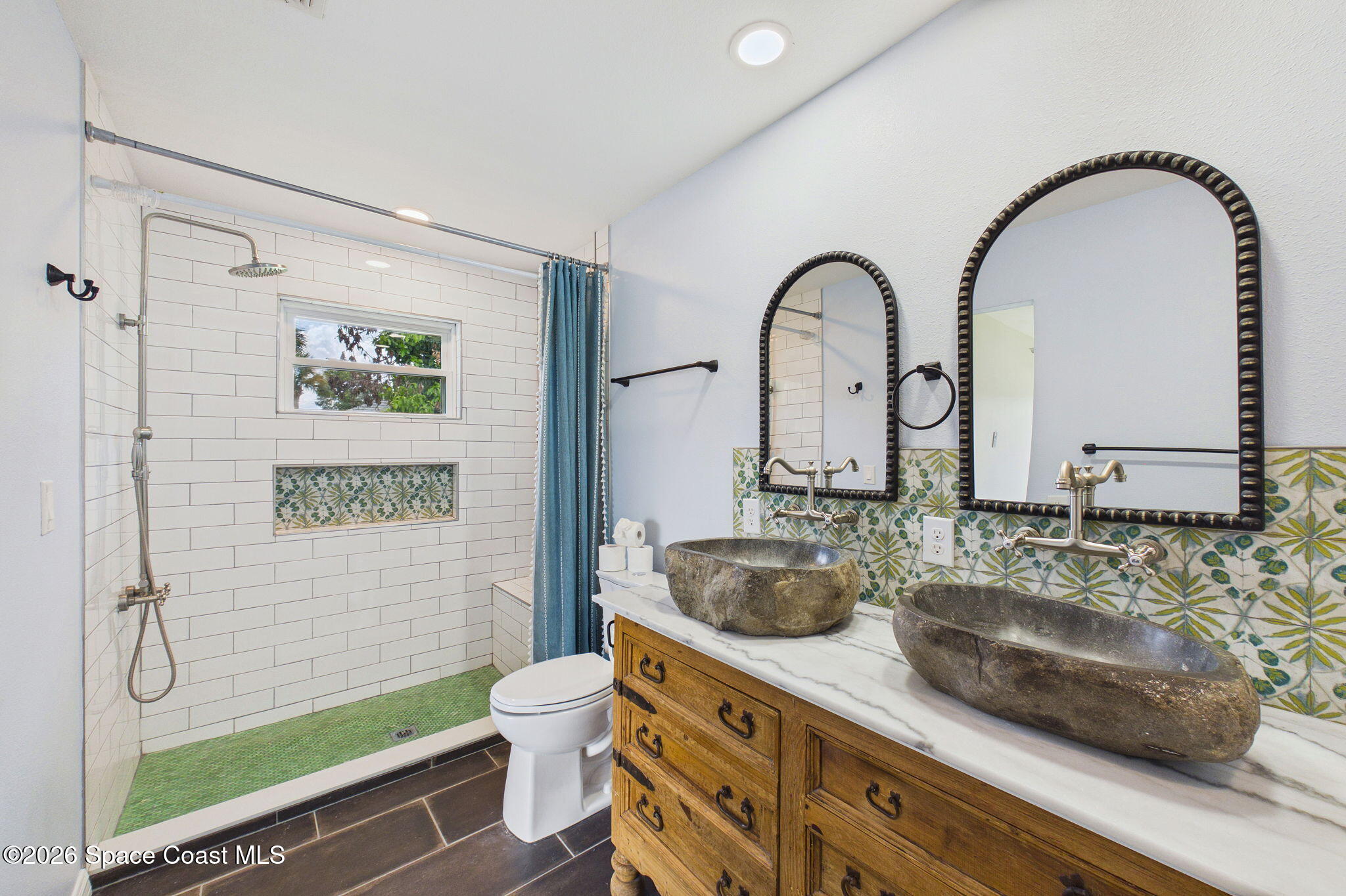 4230 Lee Hall Place