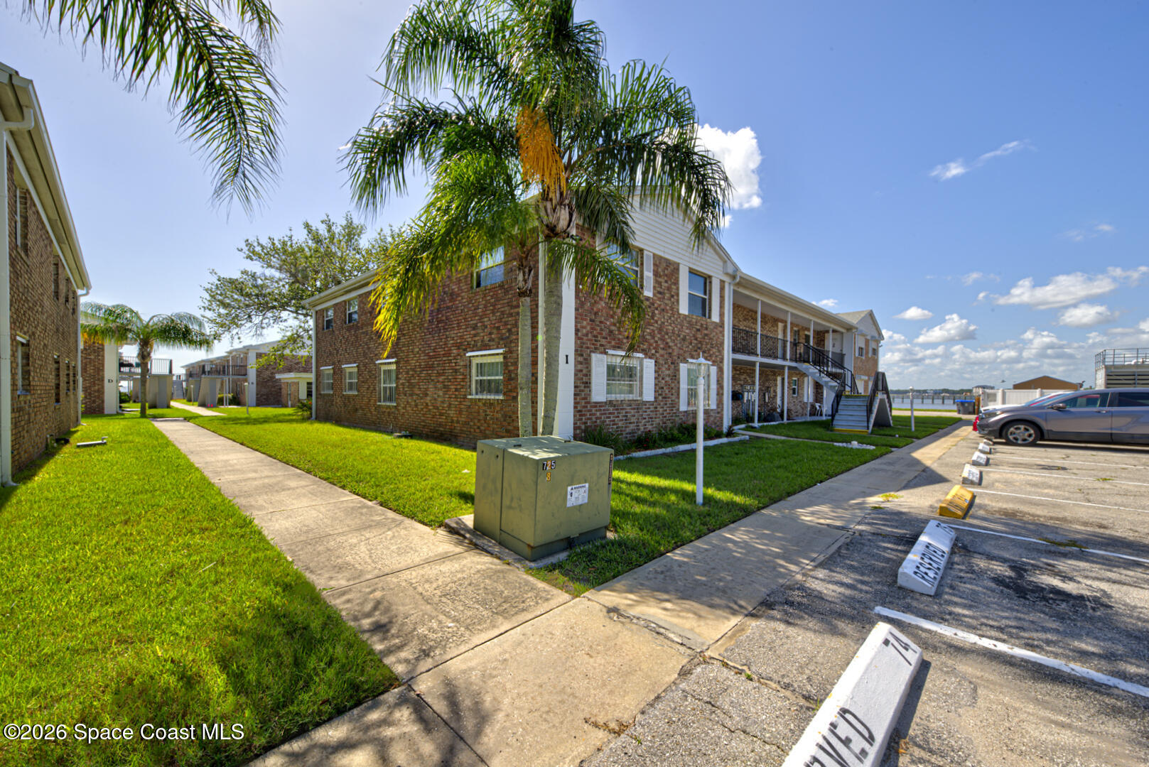 190 E Olmstead Drive I4