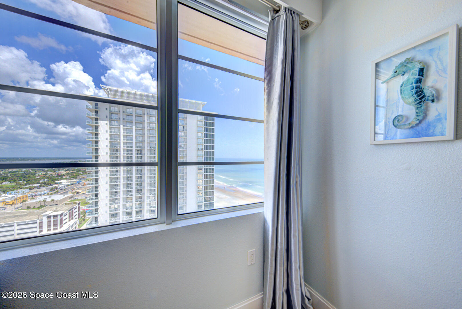 350 N Atlantic Avenue 2328