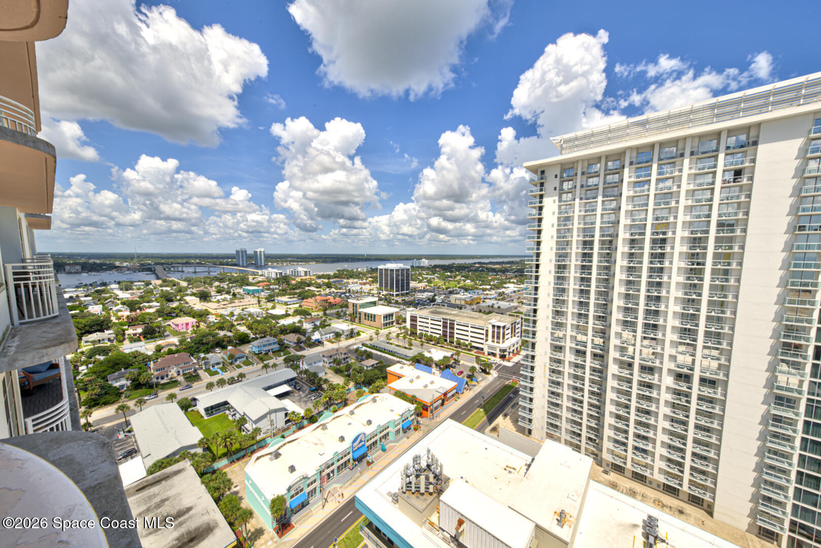350 N Atlantic Avenue 2328