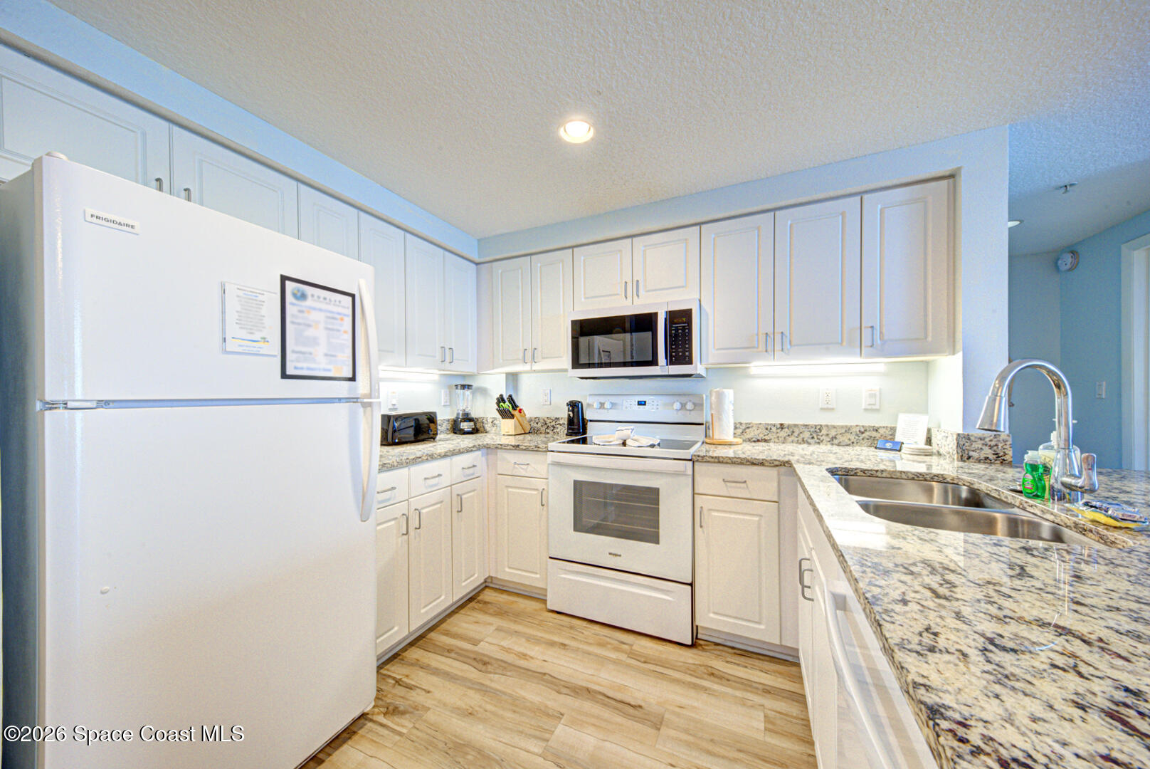 350 N Atlantic Avenue 2328