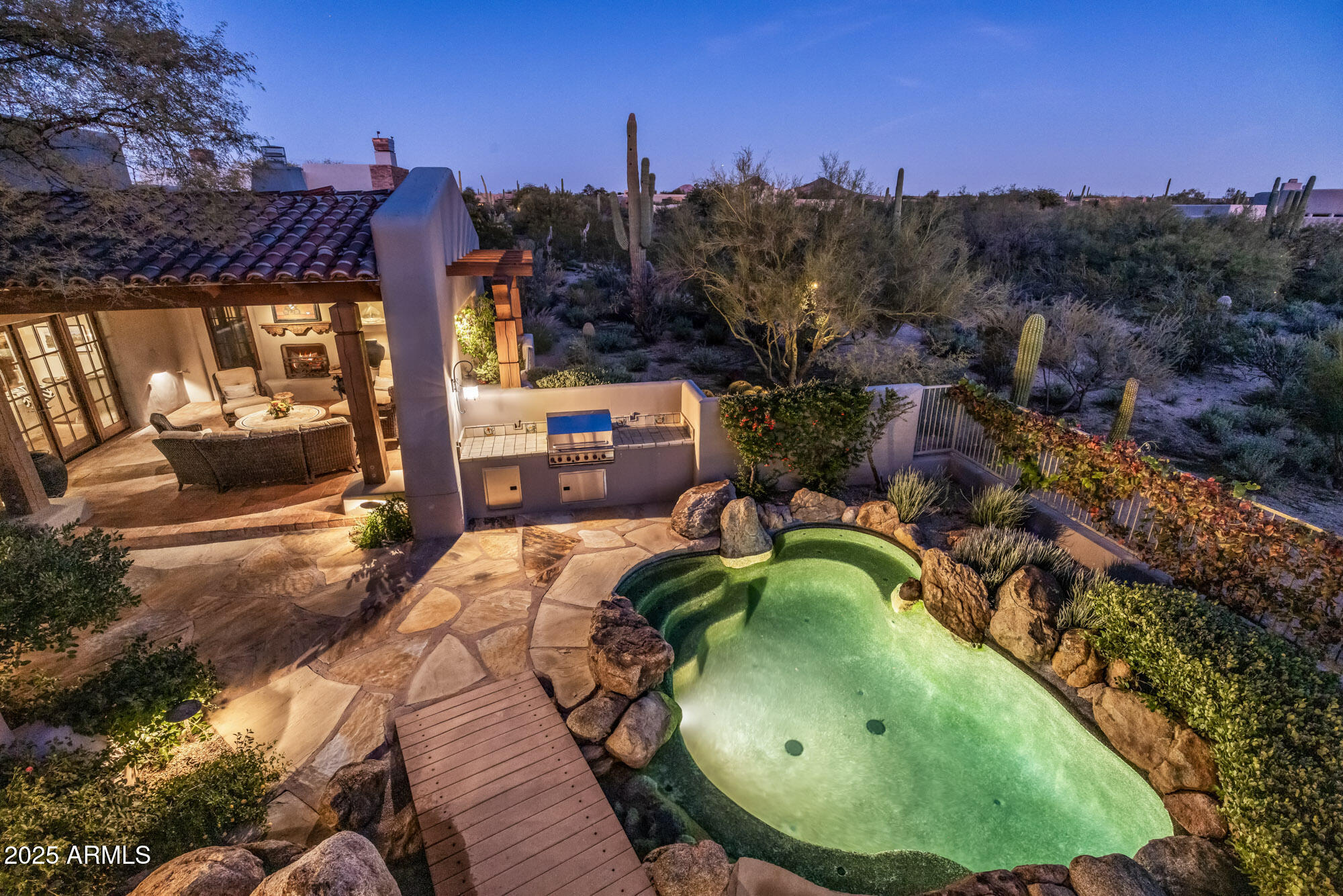 8300 E DIXILETA Drive 211