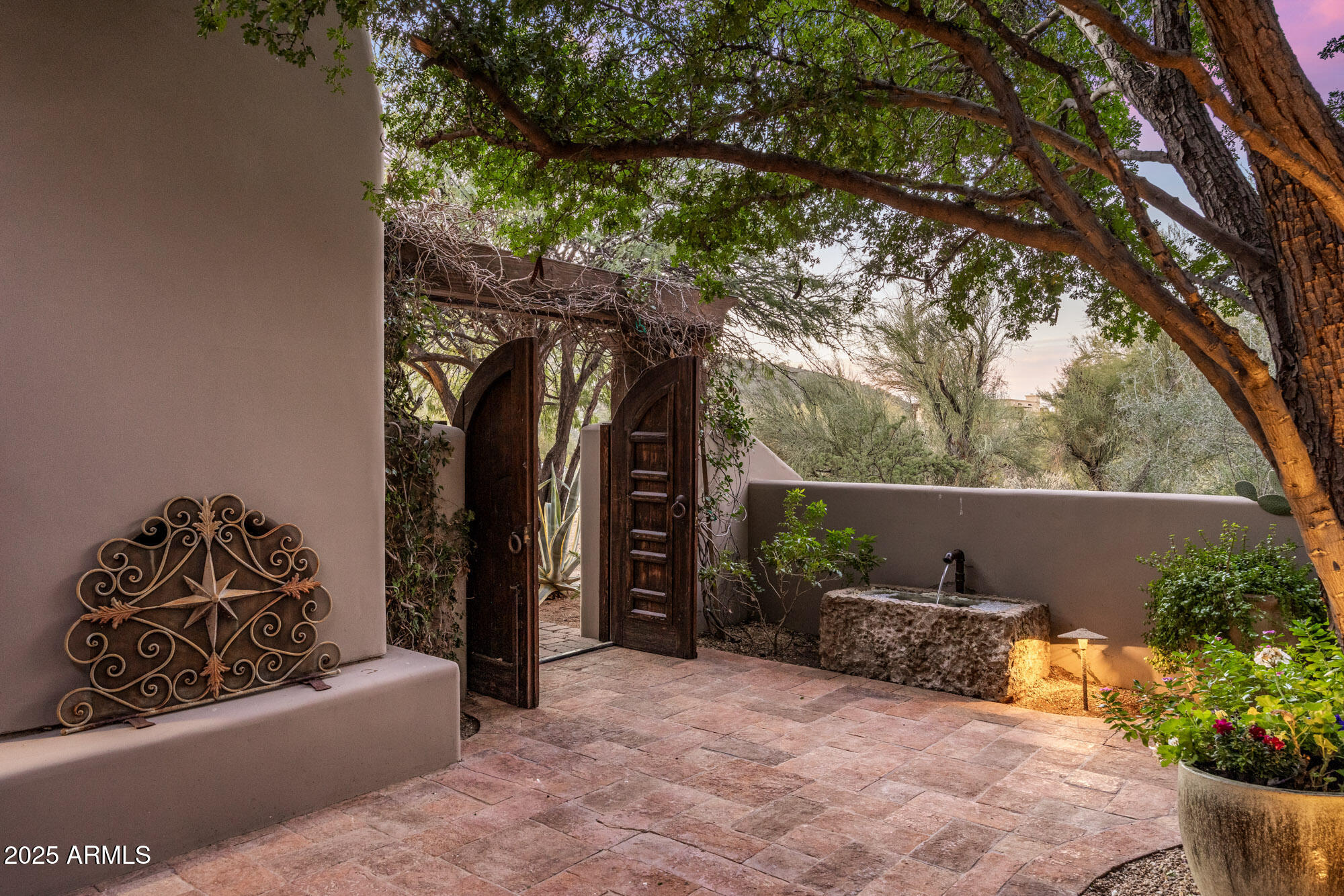 8300 E DIXILETA Drive 211