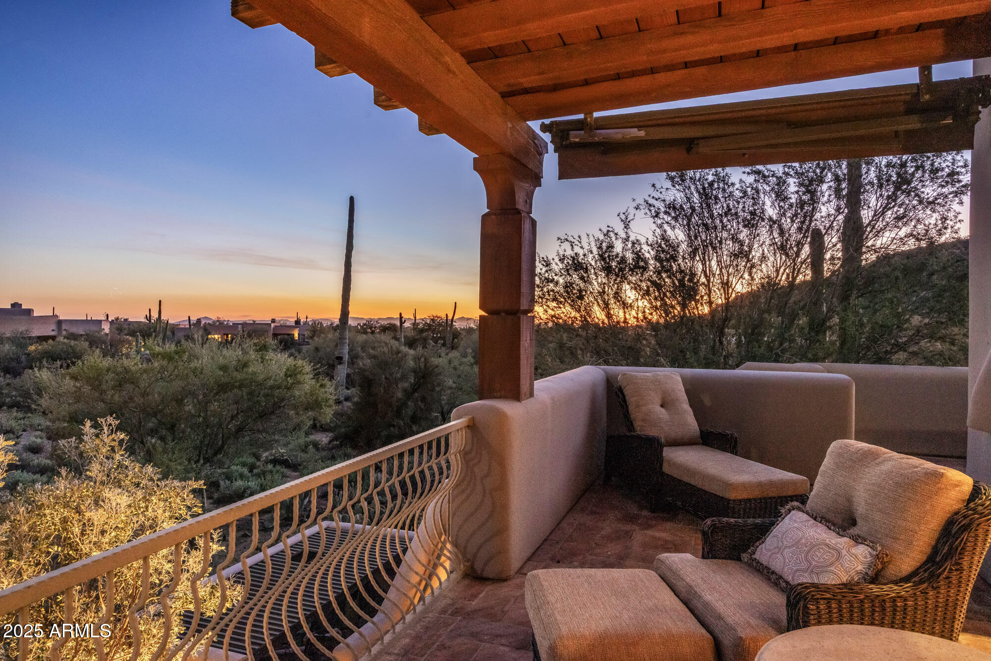 8300 E DIXILETA Drive 211