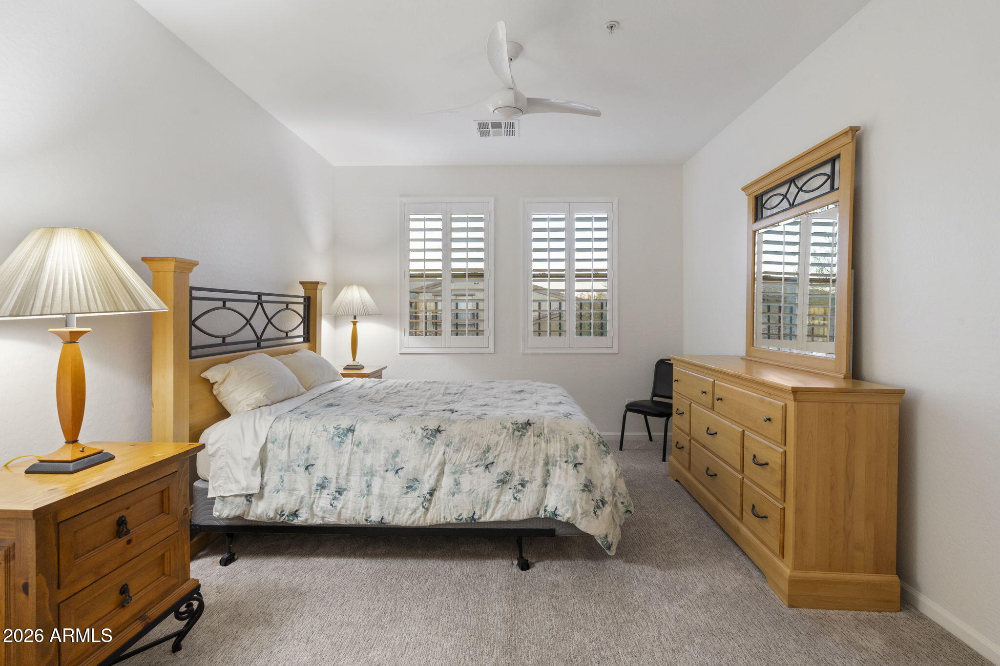 20802 N GRAYHAWK Drive 1181
