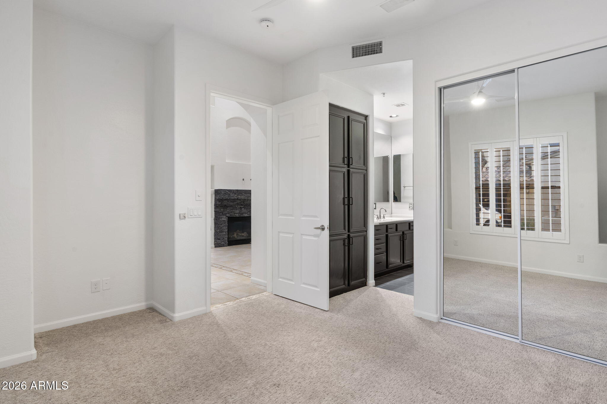 20802 N GRAYHAWK Drive 1181