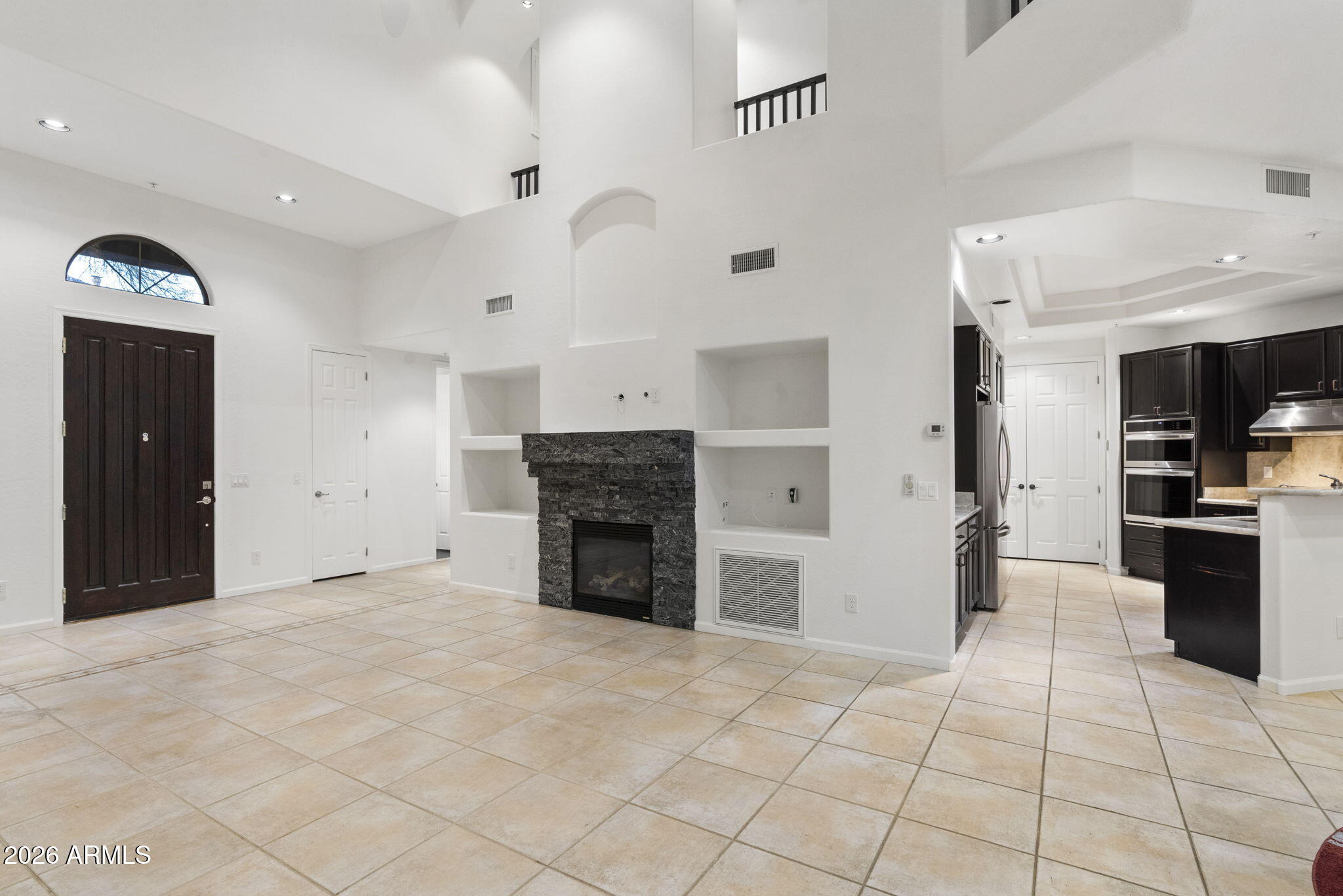 20802 N GRAYHAWK Drive 1181
