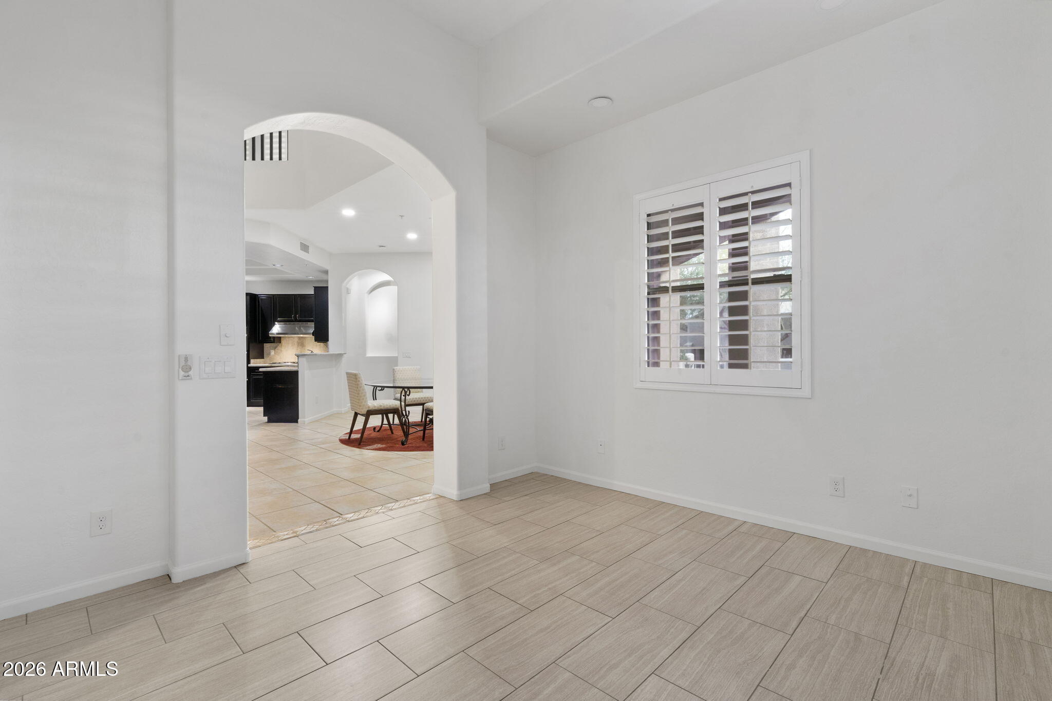 20802 N GRAYHAWK Drive 1181
