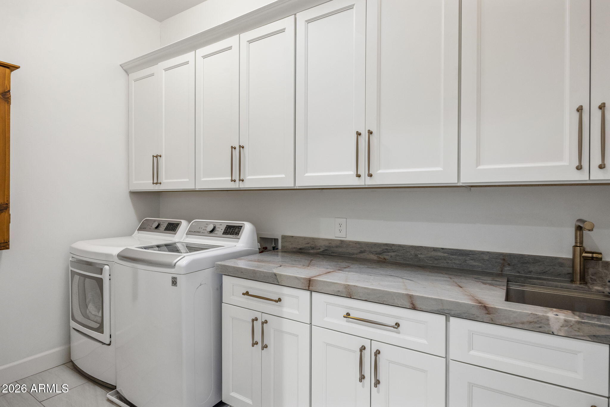 12869 E ALTADENA Drive