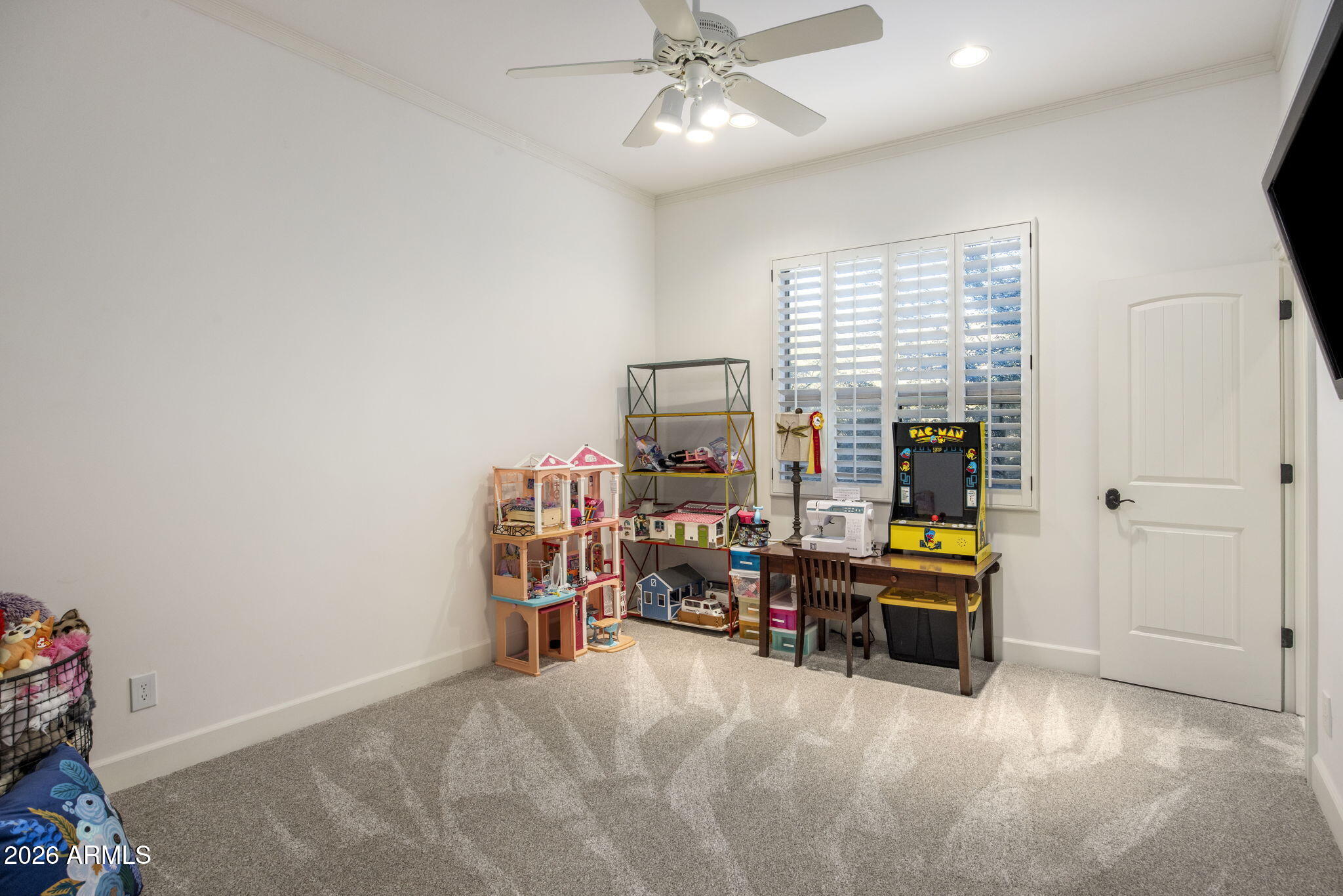 12869 E ALTADENA Drive