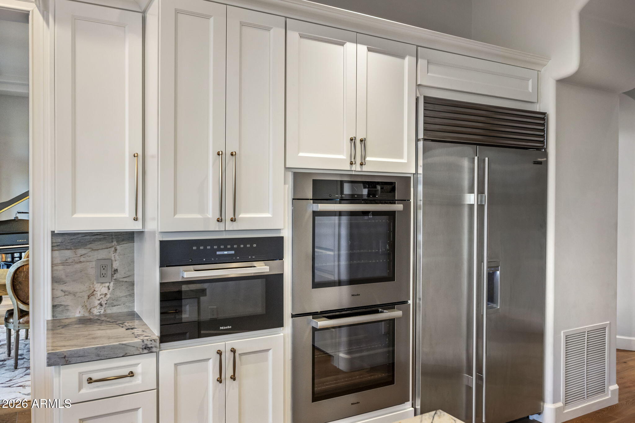 12869 E ALTADENA Drive