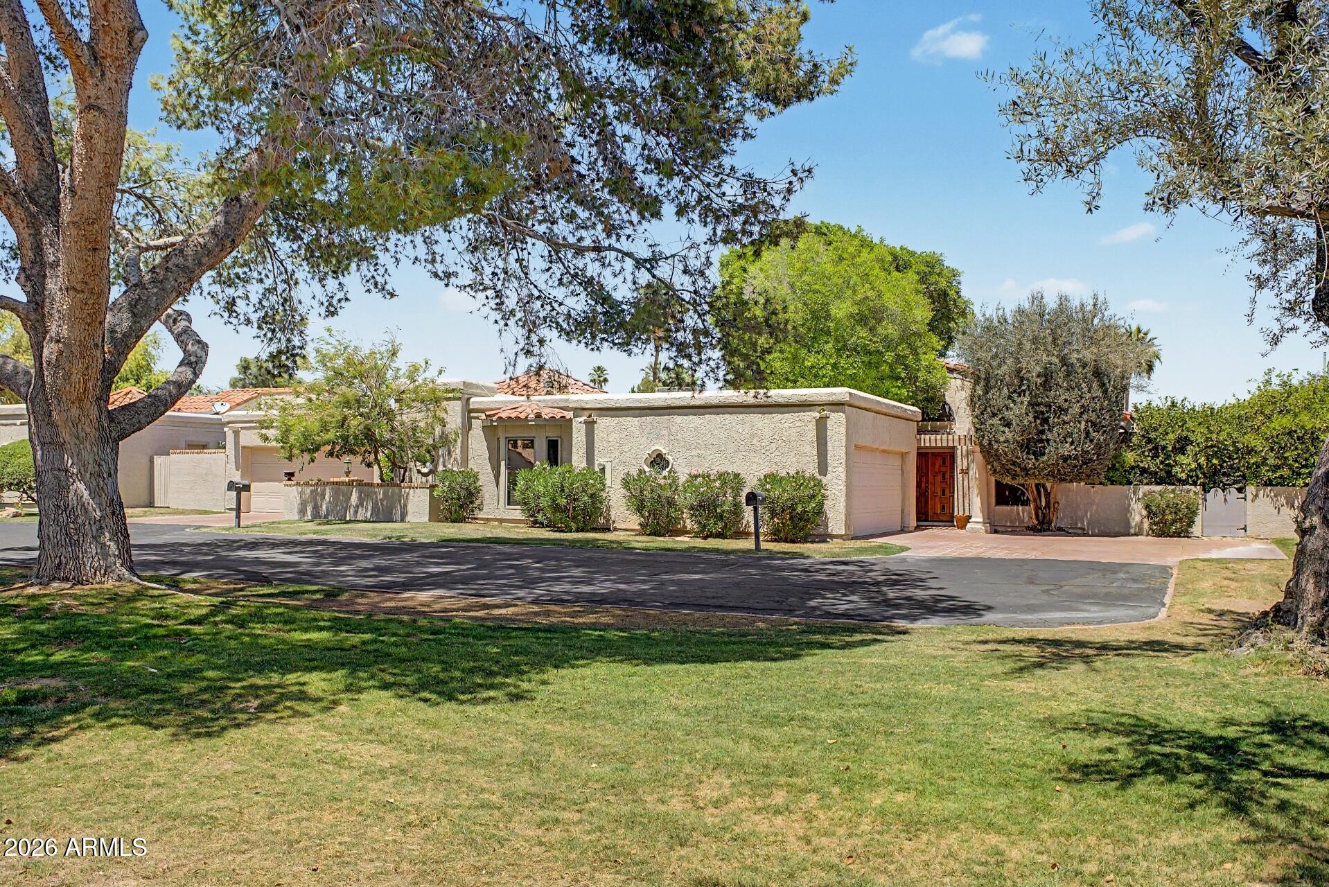 7394 E BUENA TERRA Way
