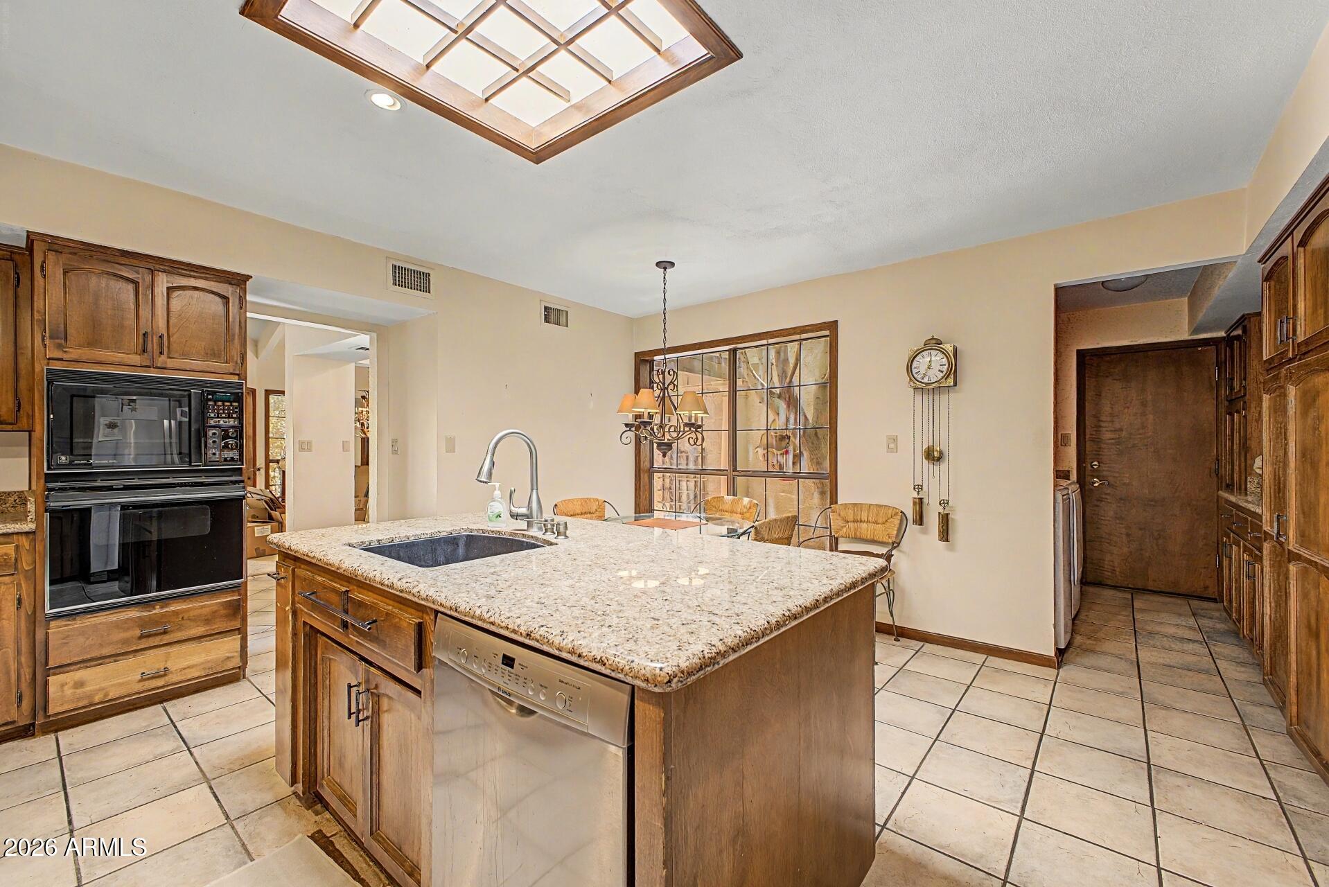 7394 E BUENA TERRA Way