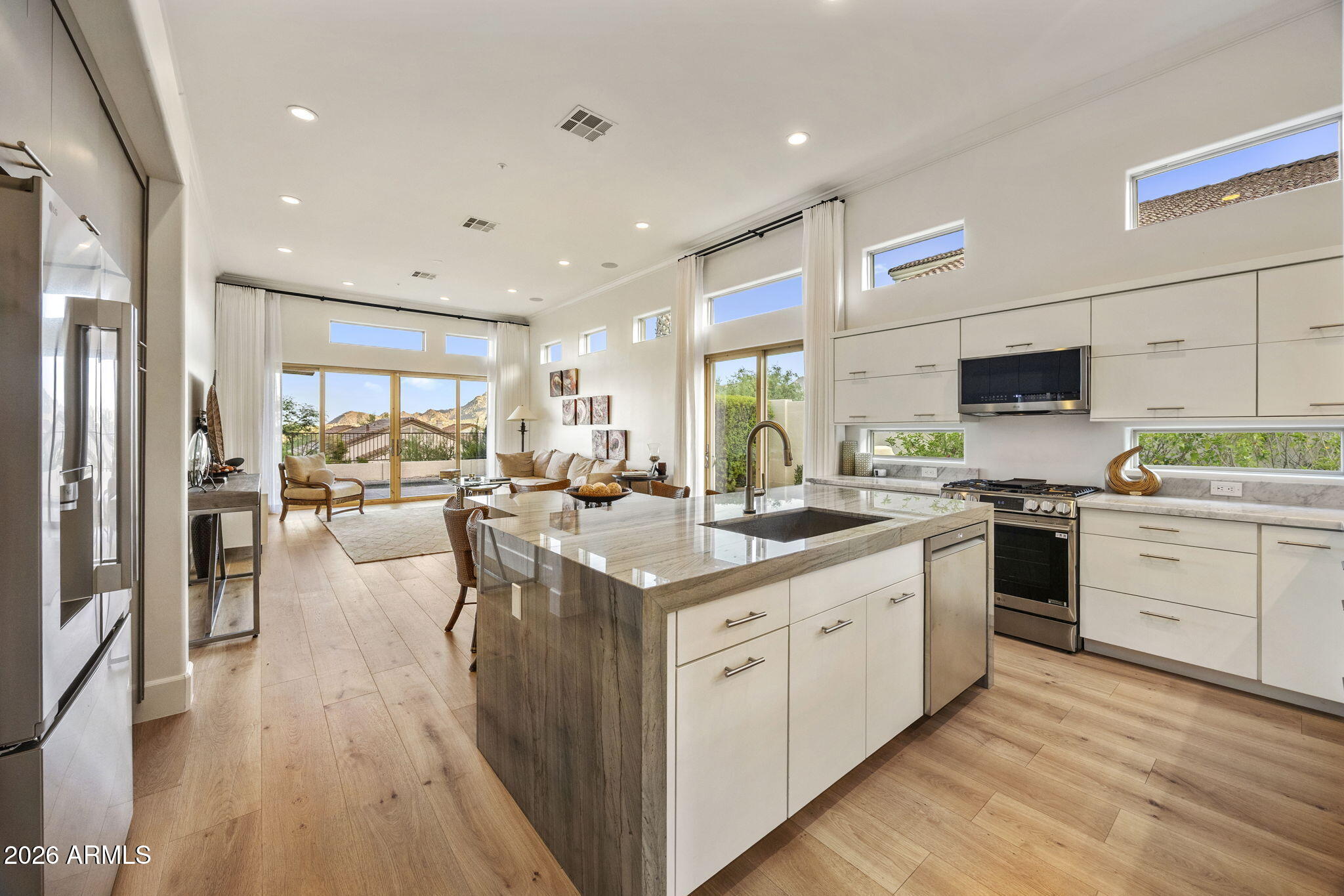 11531 E DESERT WILLOW Drive