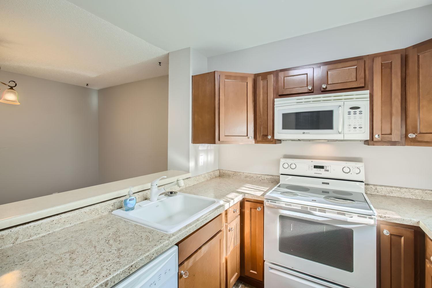 415 Shelard Parkway Unit: 103