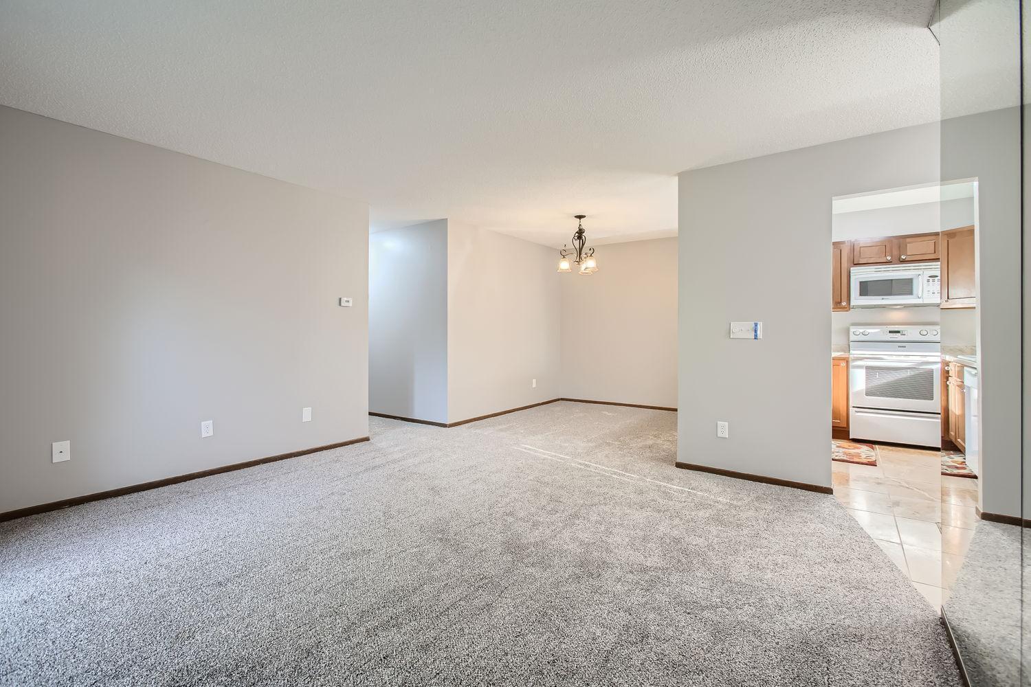 415 Shelard Parkway Unit: 103