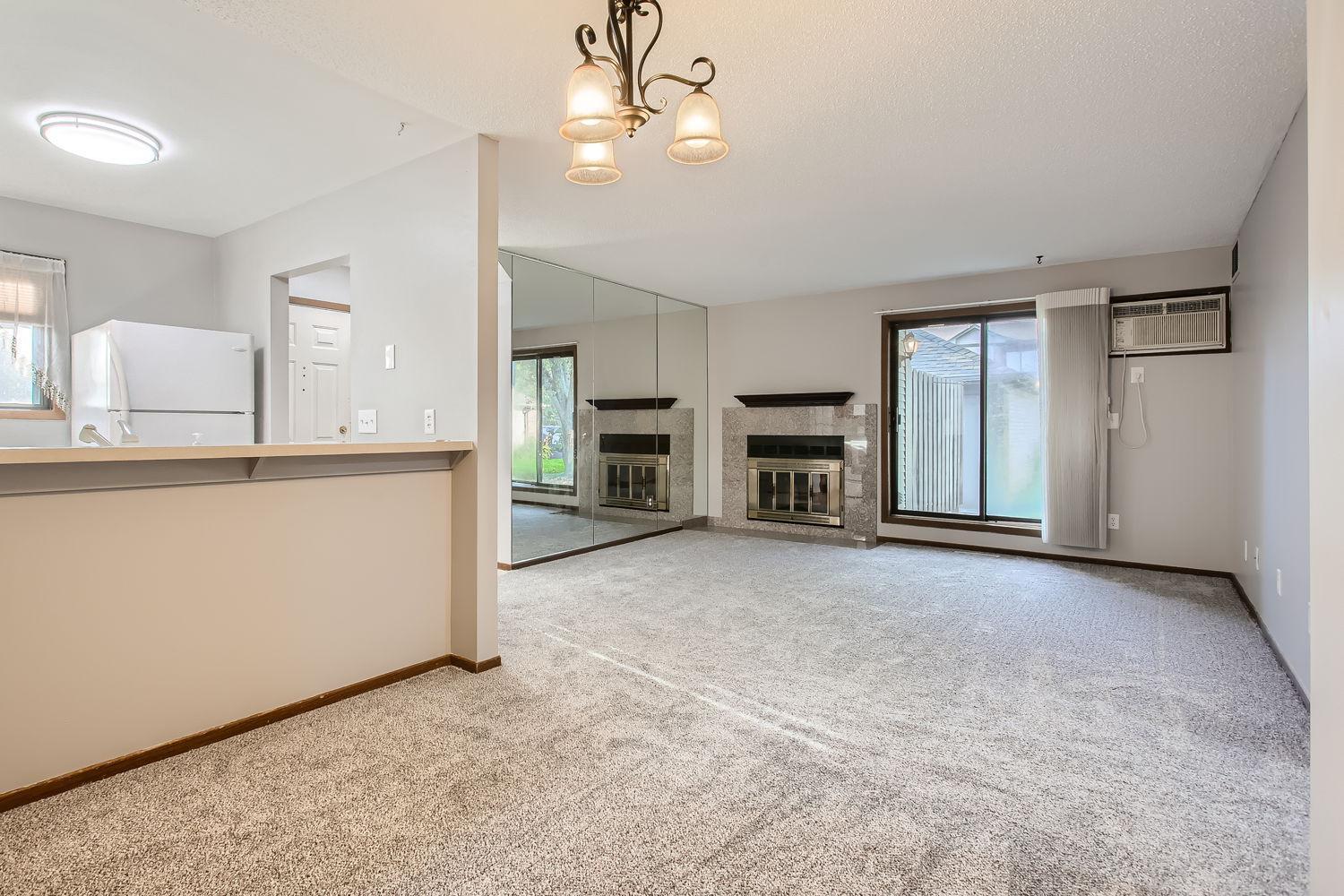 415 Shelard Parkway Unit: 103