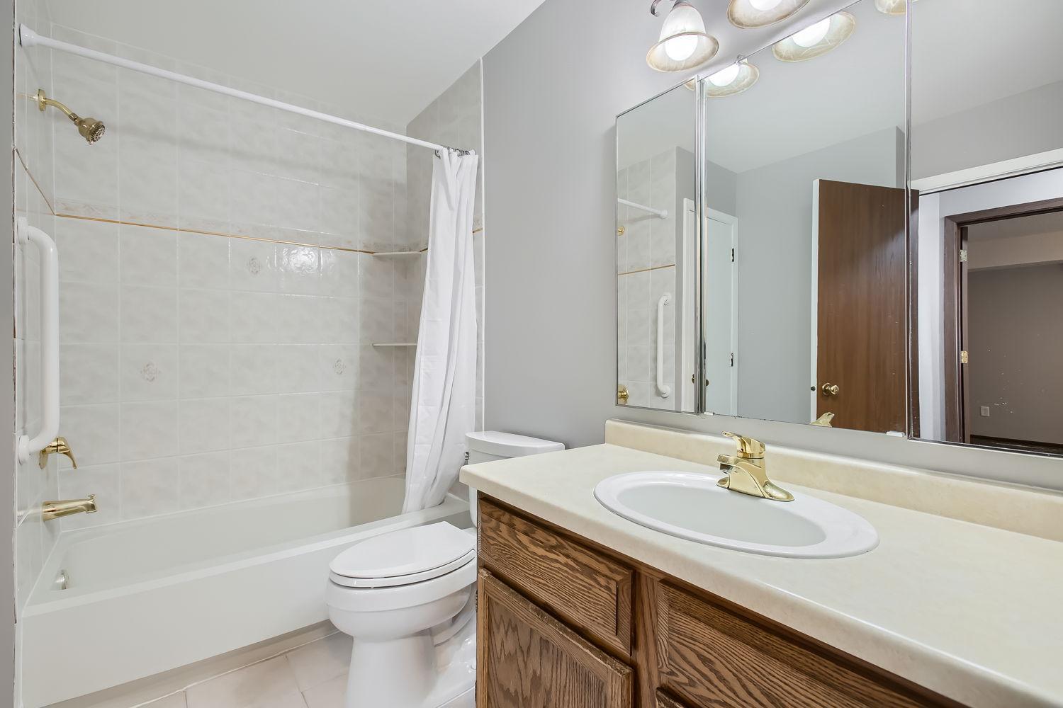 415 Shelard Parkway Unit: 103