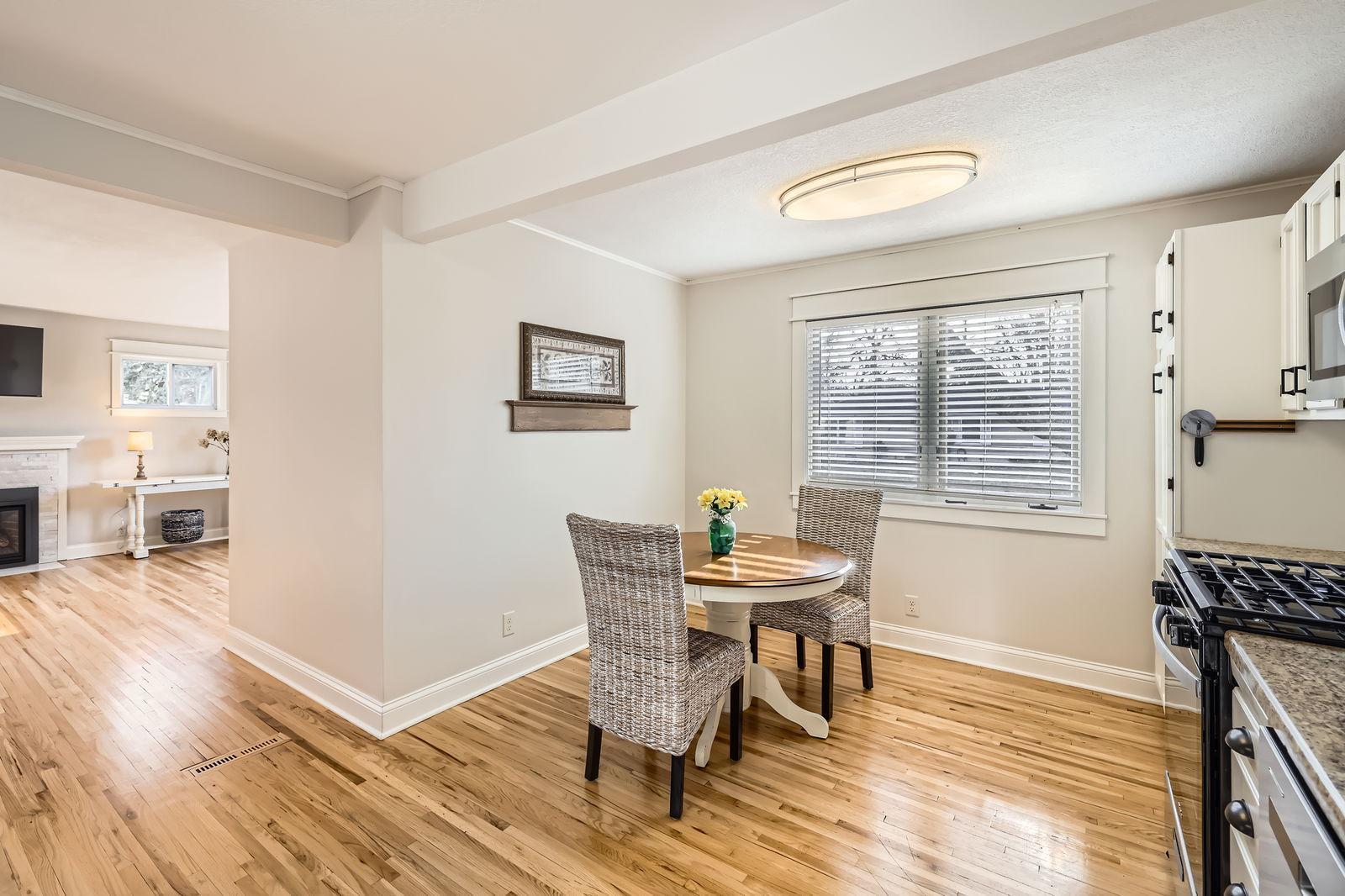3431 Moorland Road