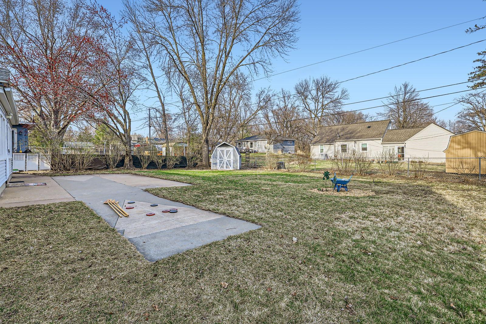 3431 Moorland Road