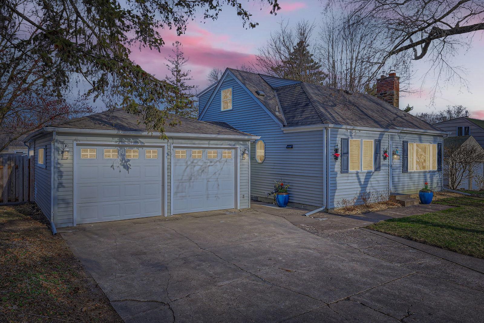 3431 Moorland Road