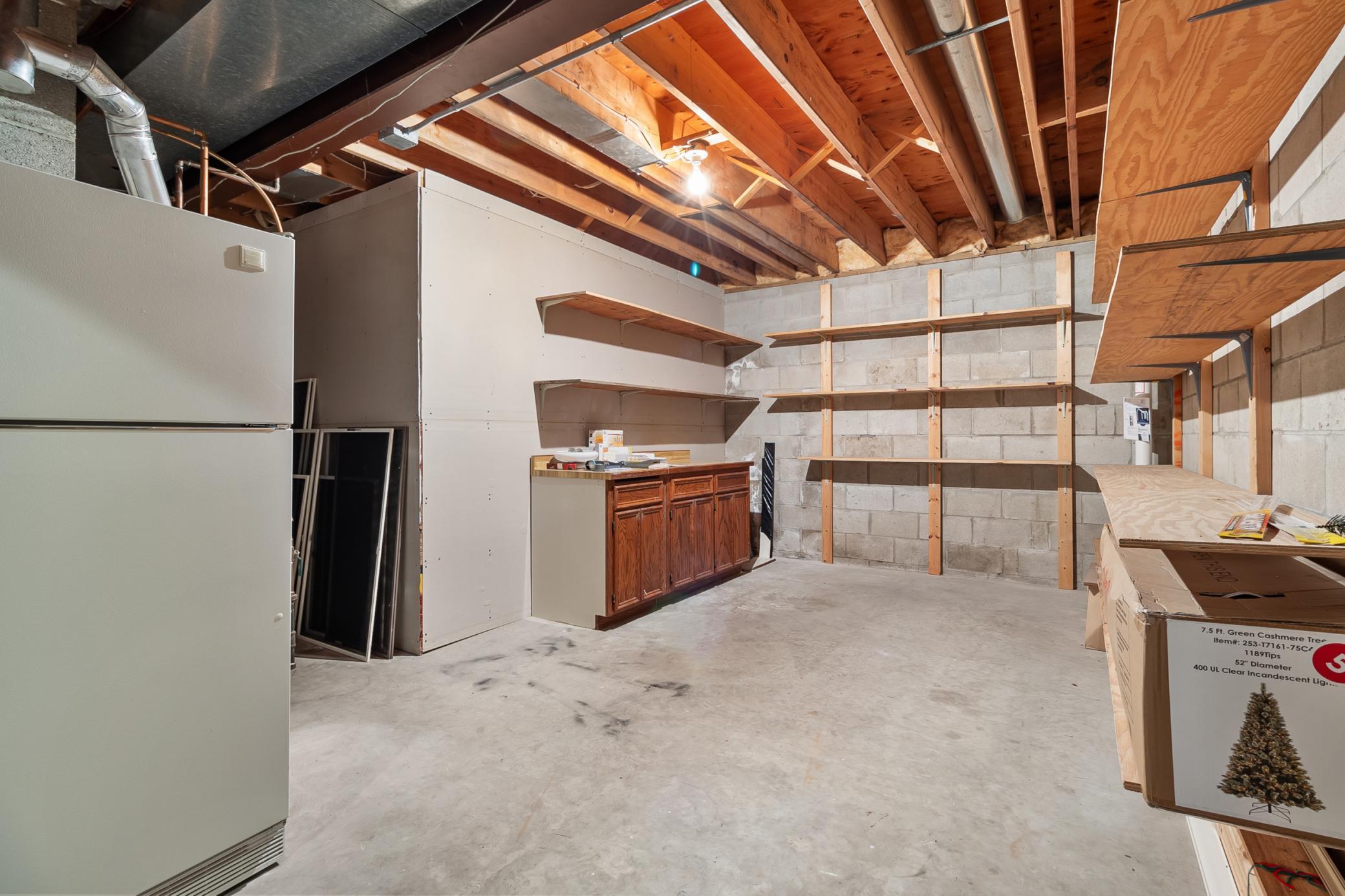 20 Woodlawn Avenue