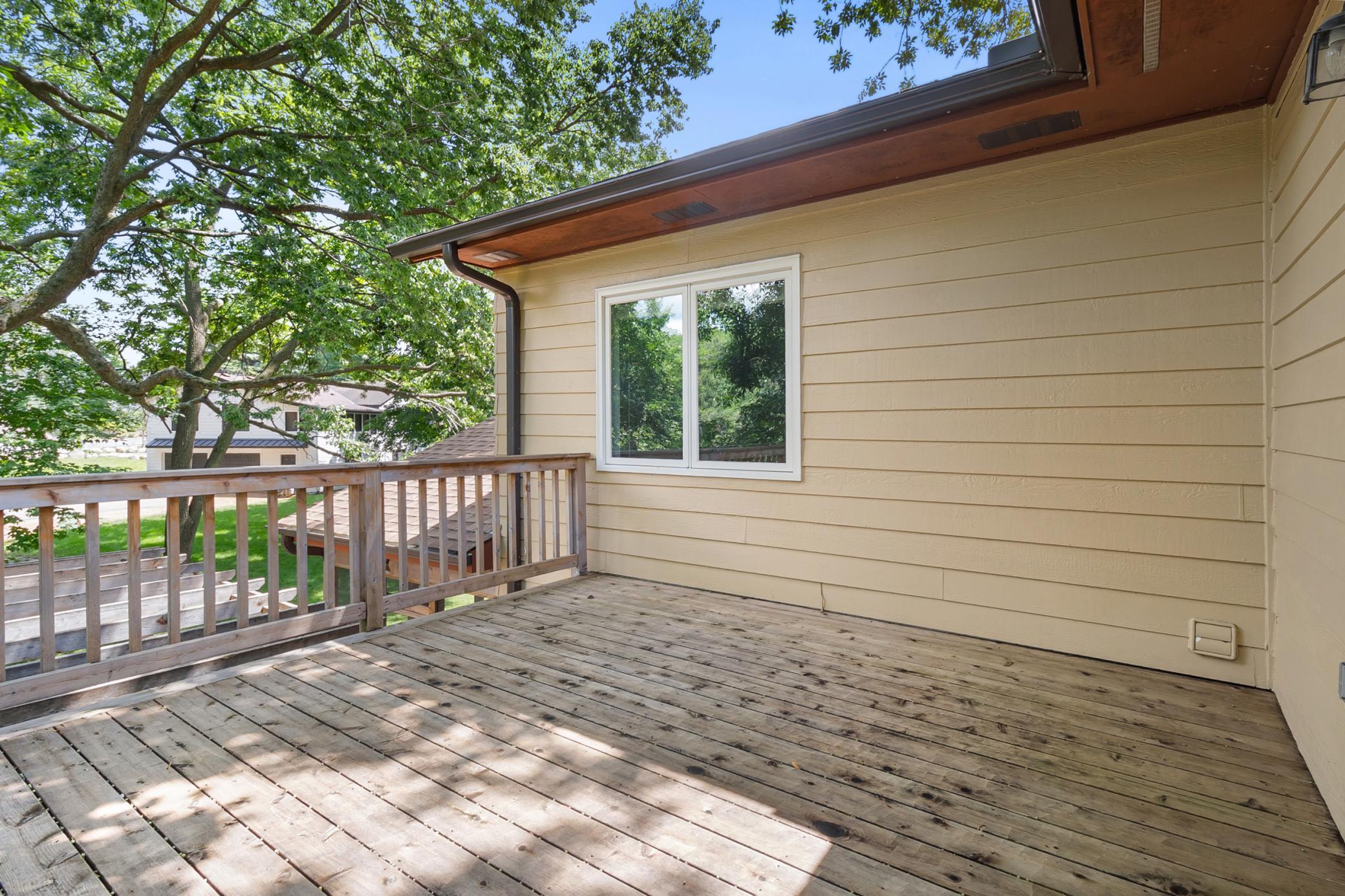 20 Woodlawn Avenue