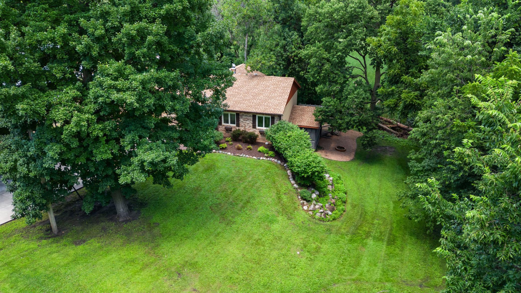 20 Woodlawn Avenue