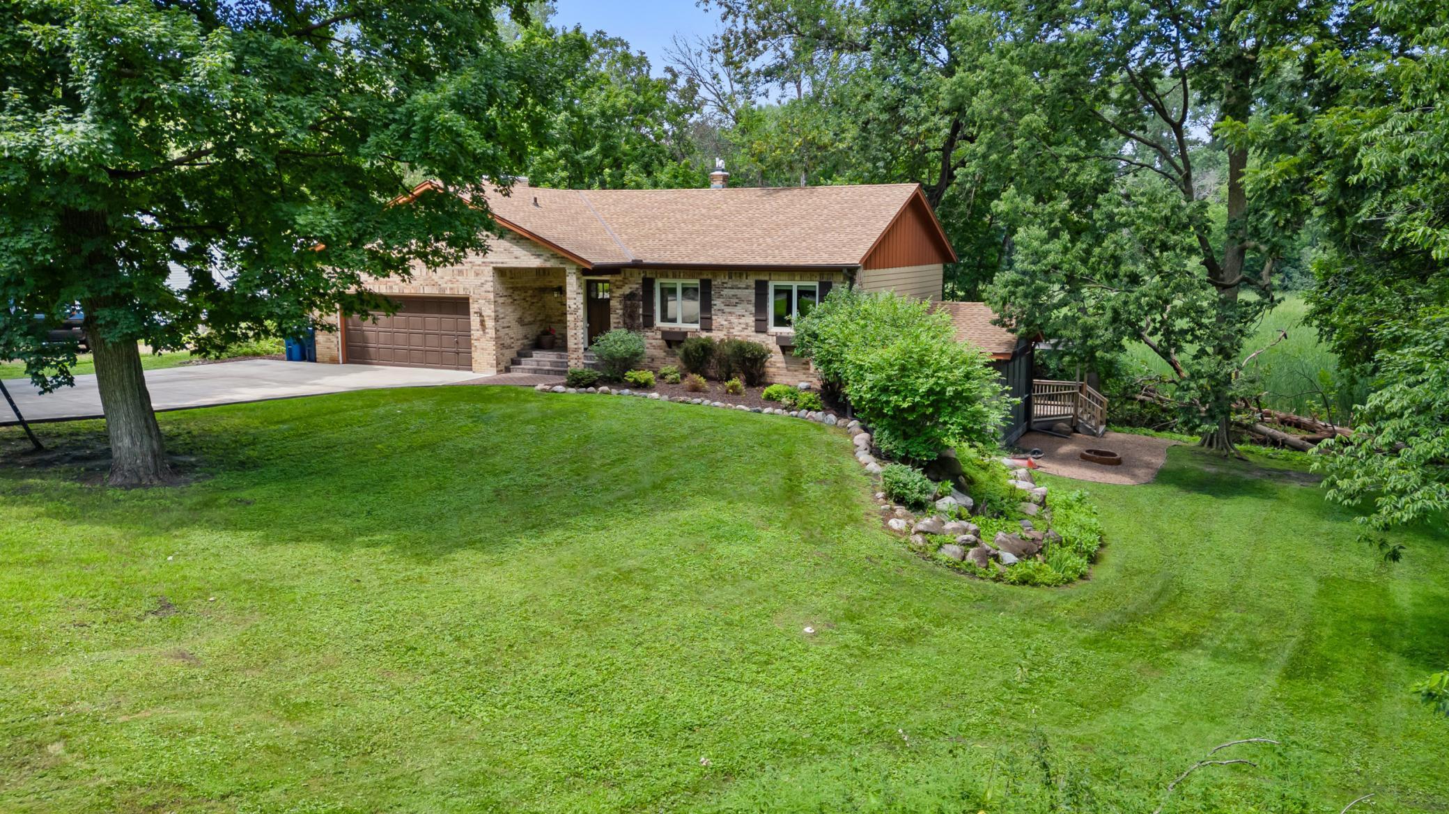 20 Woodlawn Avenue