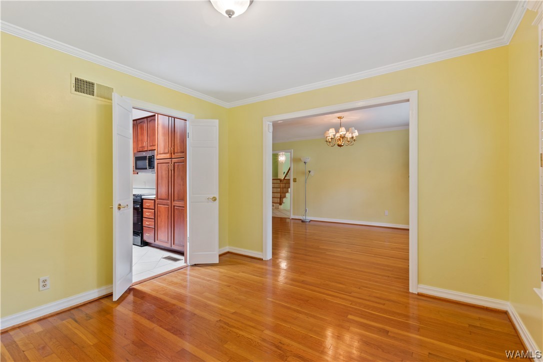 2713 Claymont Circle