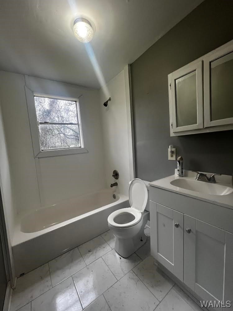 3356 Short 17th Street